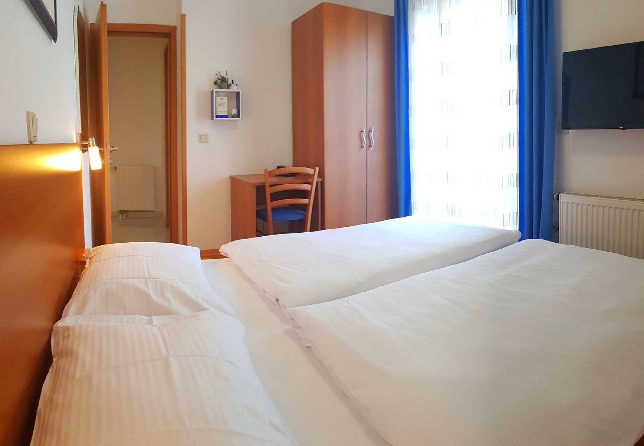 Family Room Capacity 4