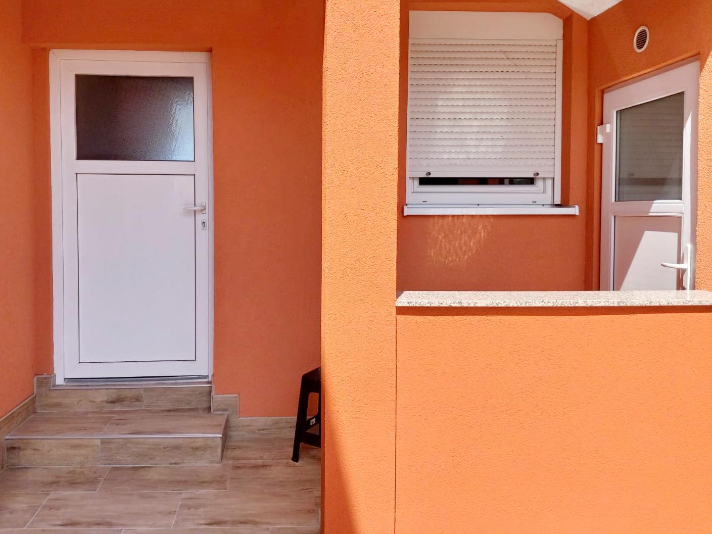 Apartment Capacity 2