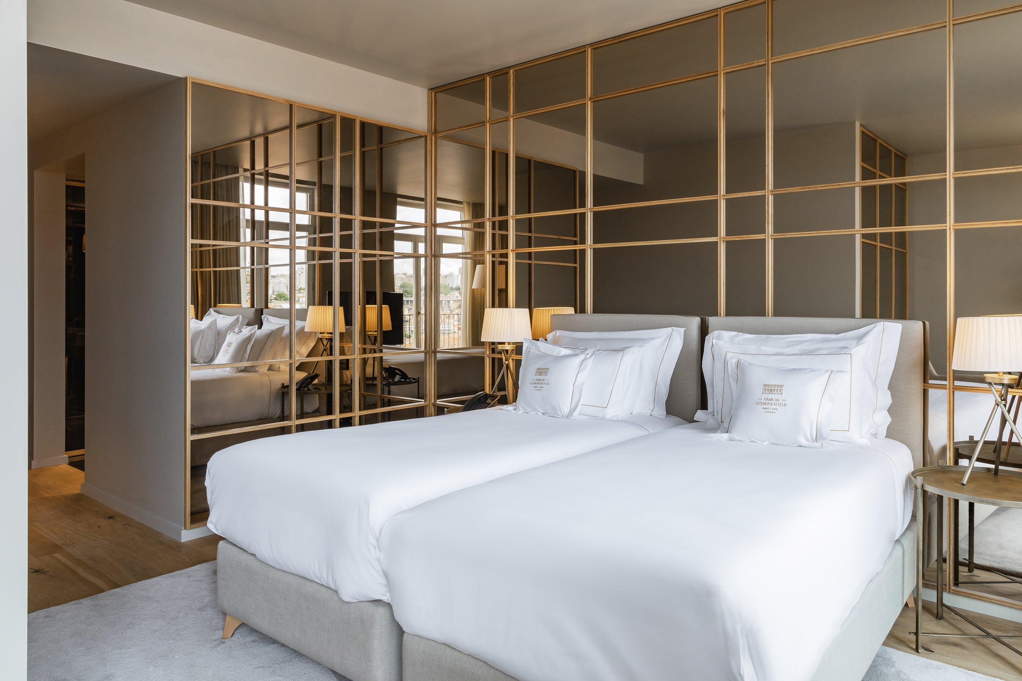 Twin Premium with Views