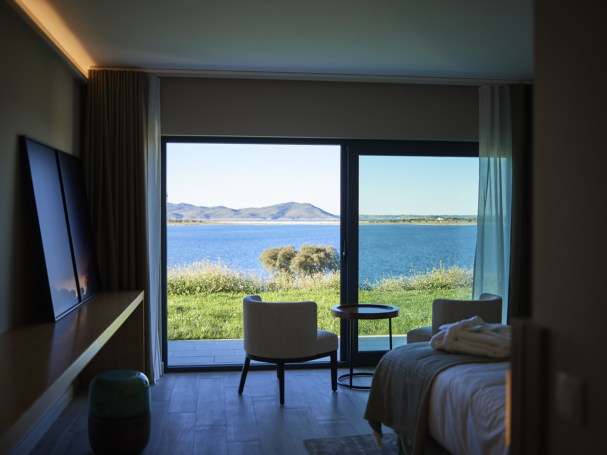 Double or Twin Lake View