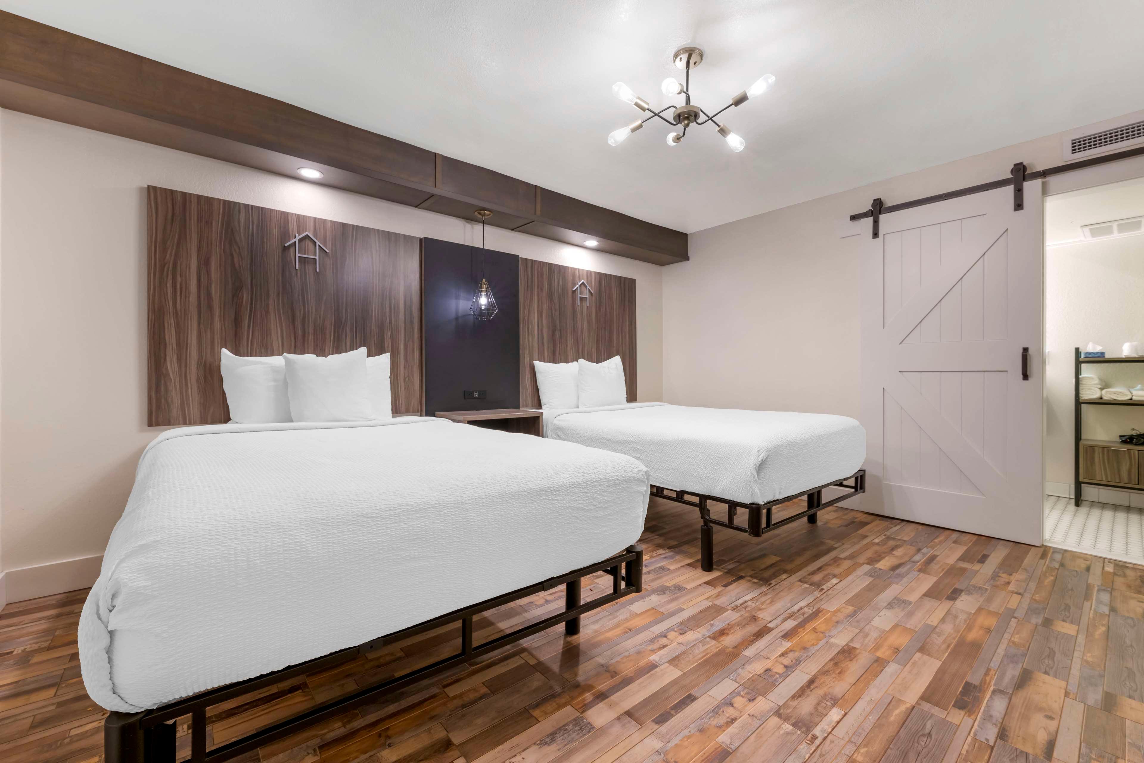 Quadruple Accessible