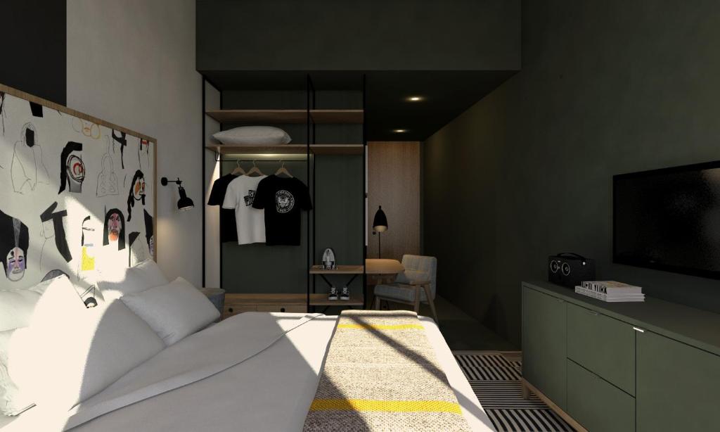 Family Room Connecting Room