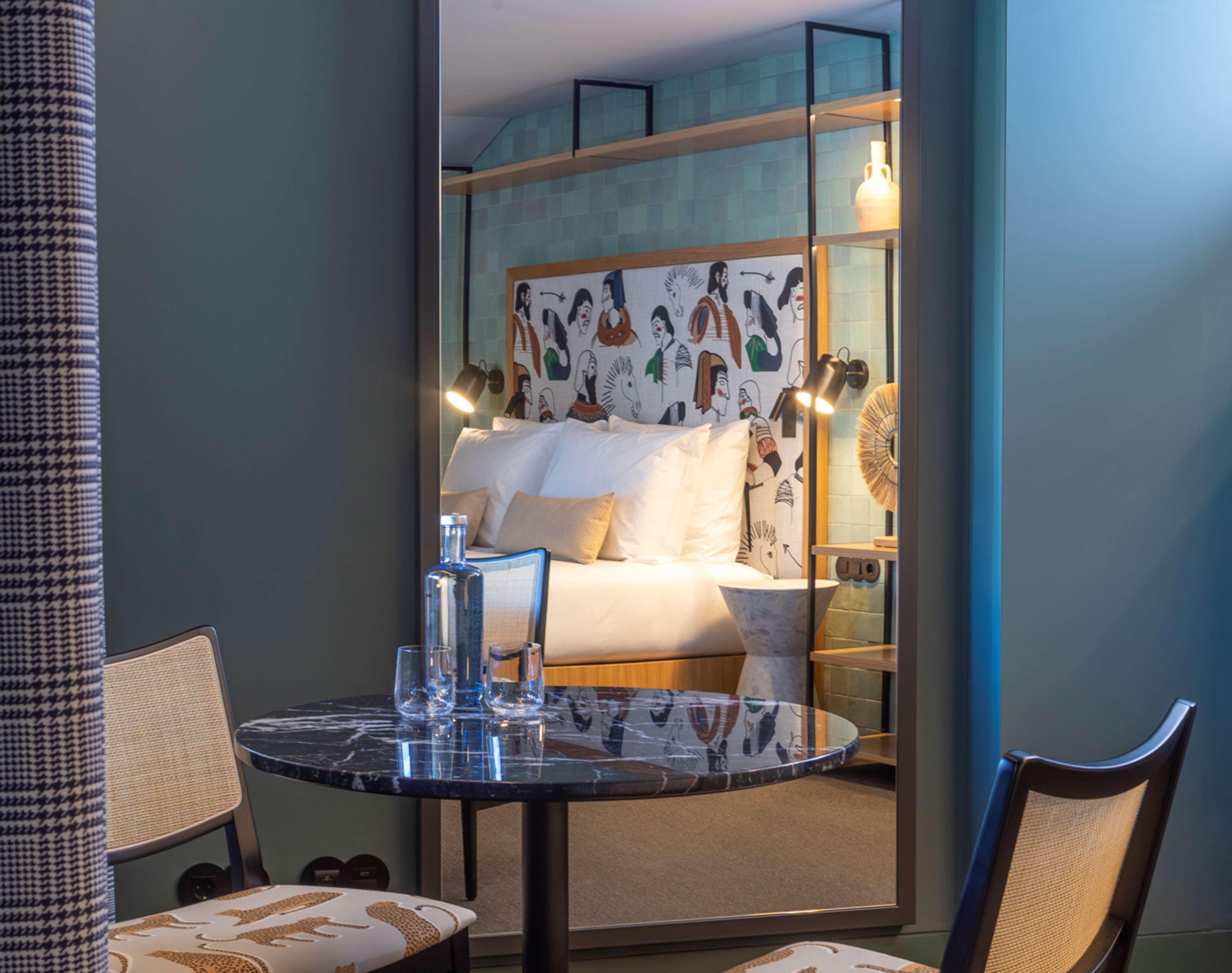 Junior Suite King Size Bed