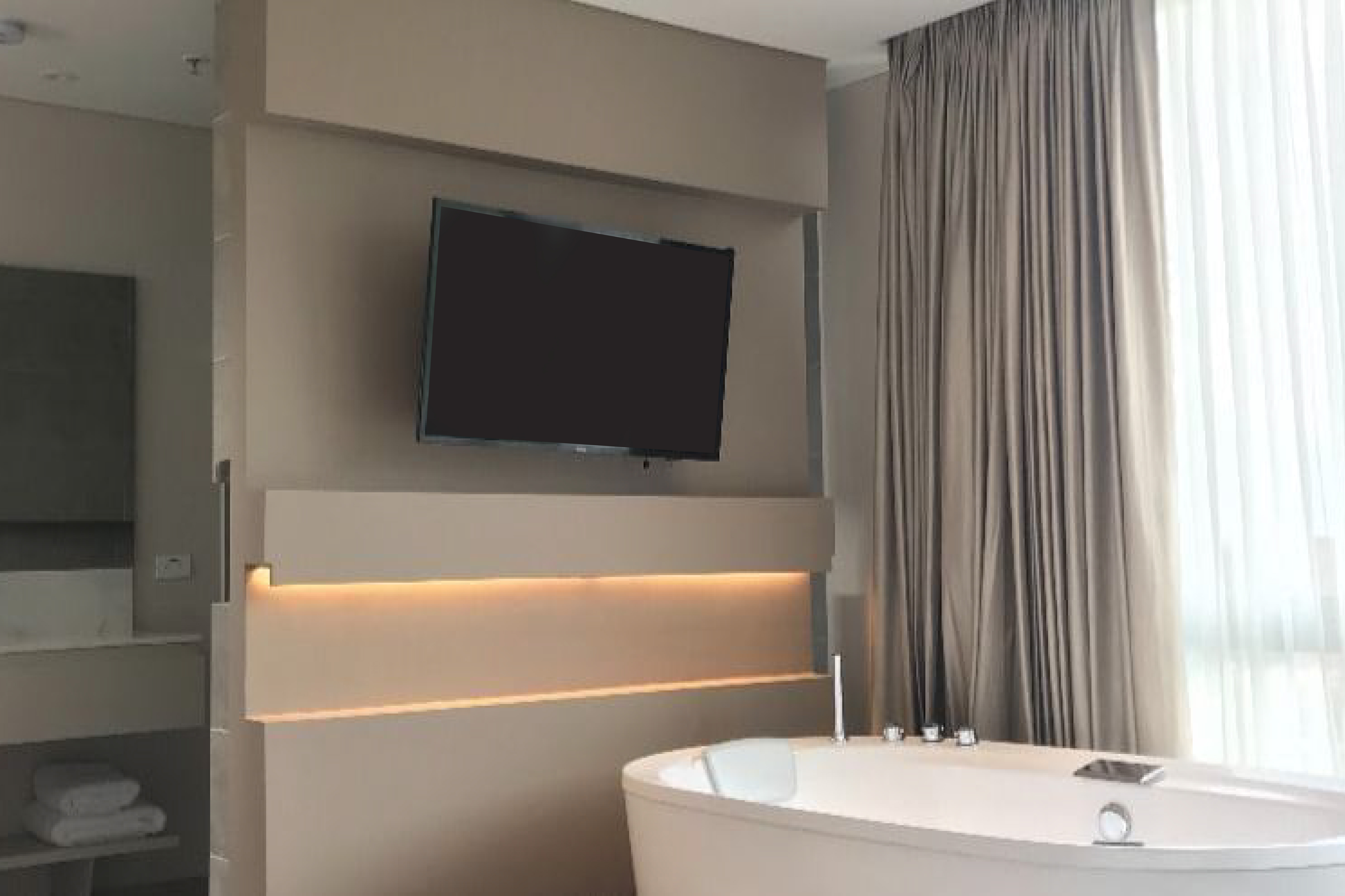 Suite City View