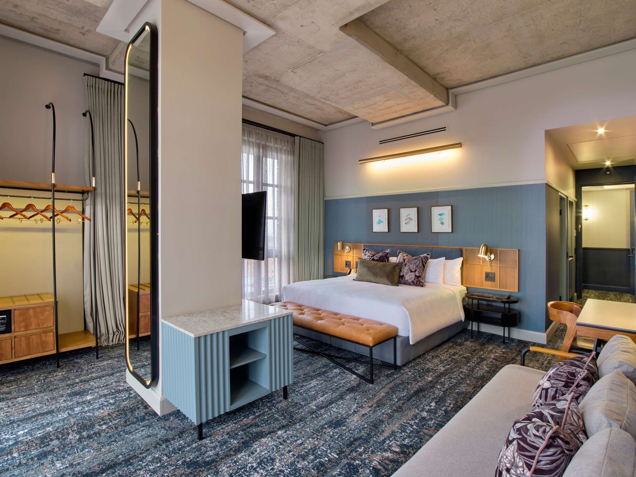 Double King Size Bed