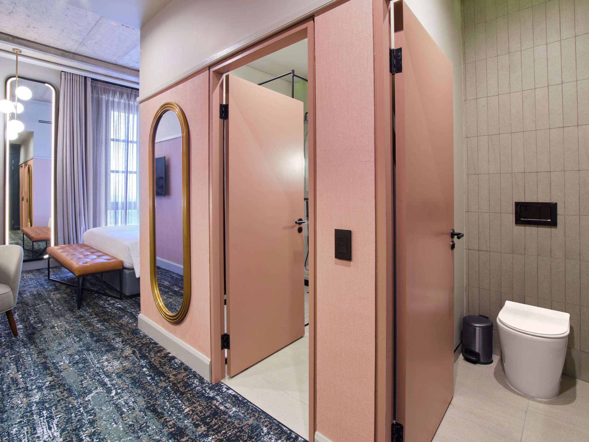 Double King Size Bed