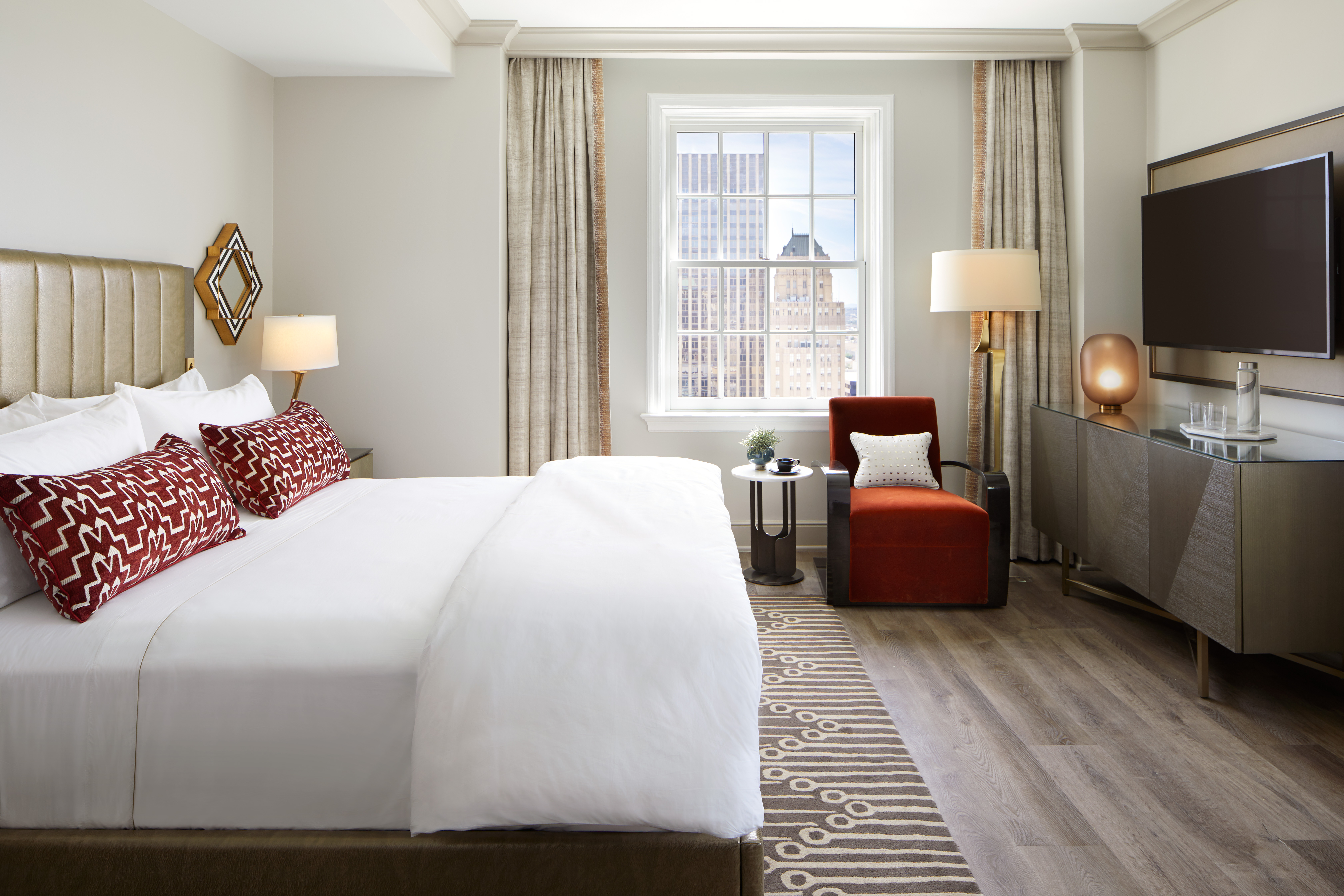 Double Deluxe King Bed