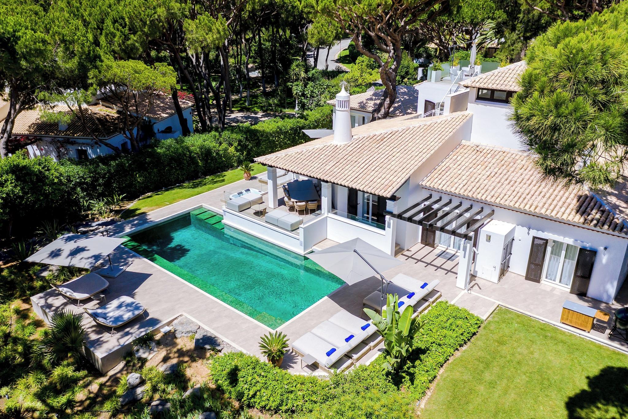 Villa Two Double Beds Premium