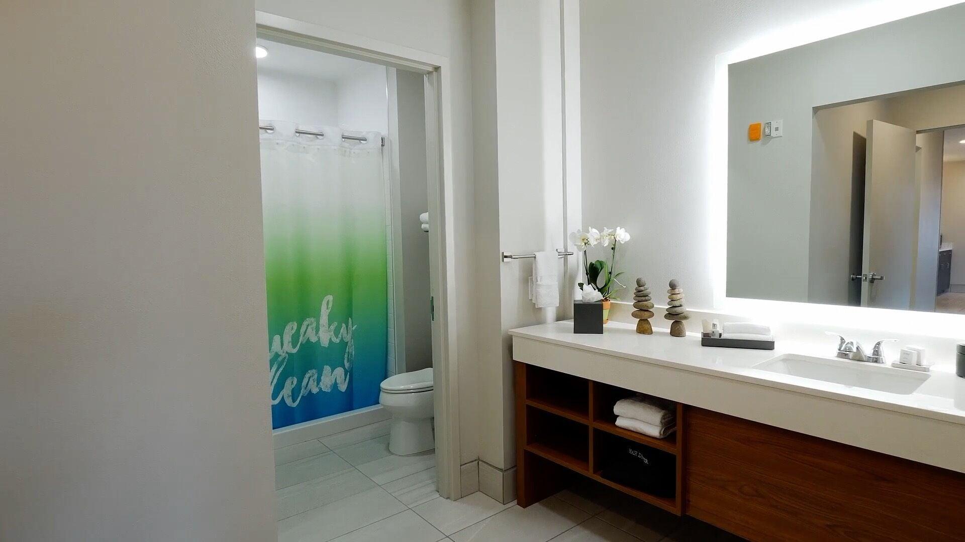 Suite Two Queen Beds