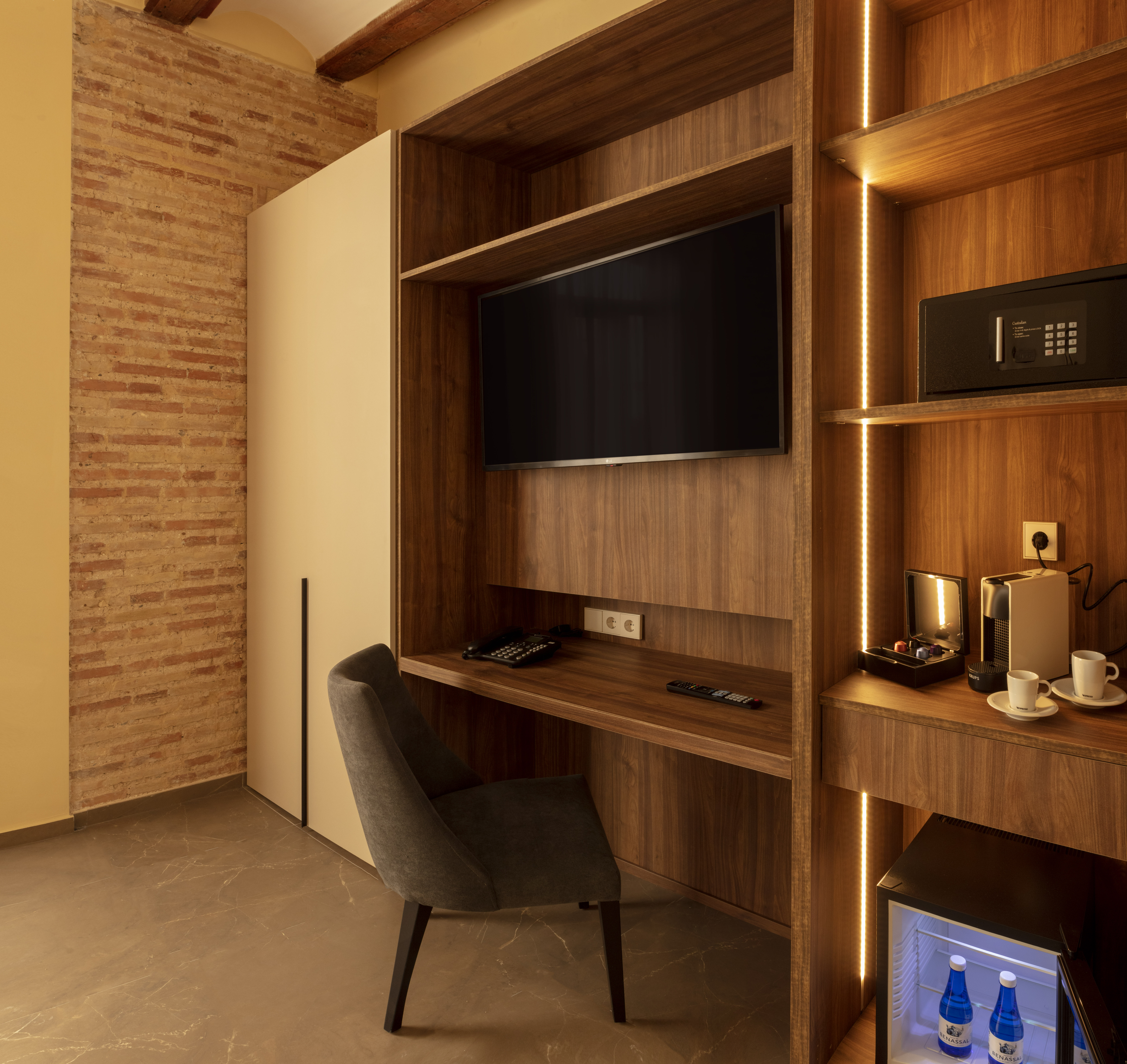 Double Single Superior