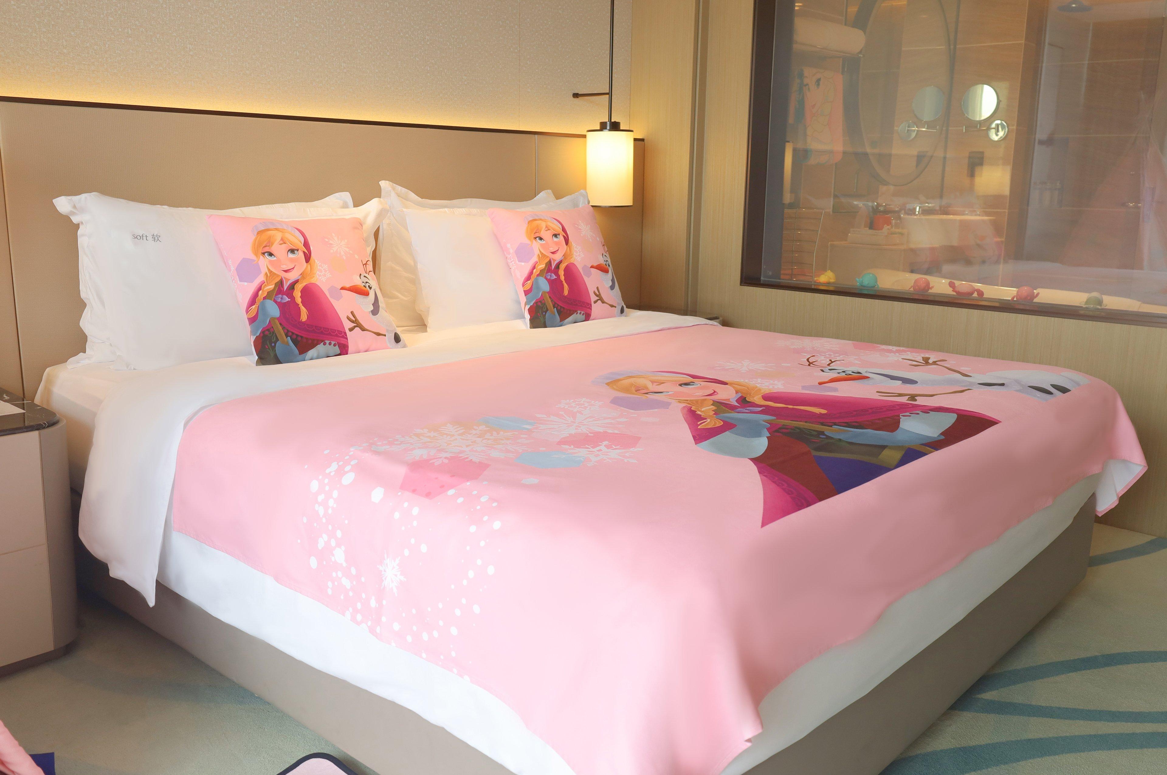 Double King Size Bed