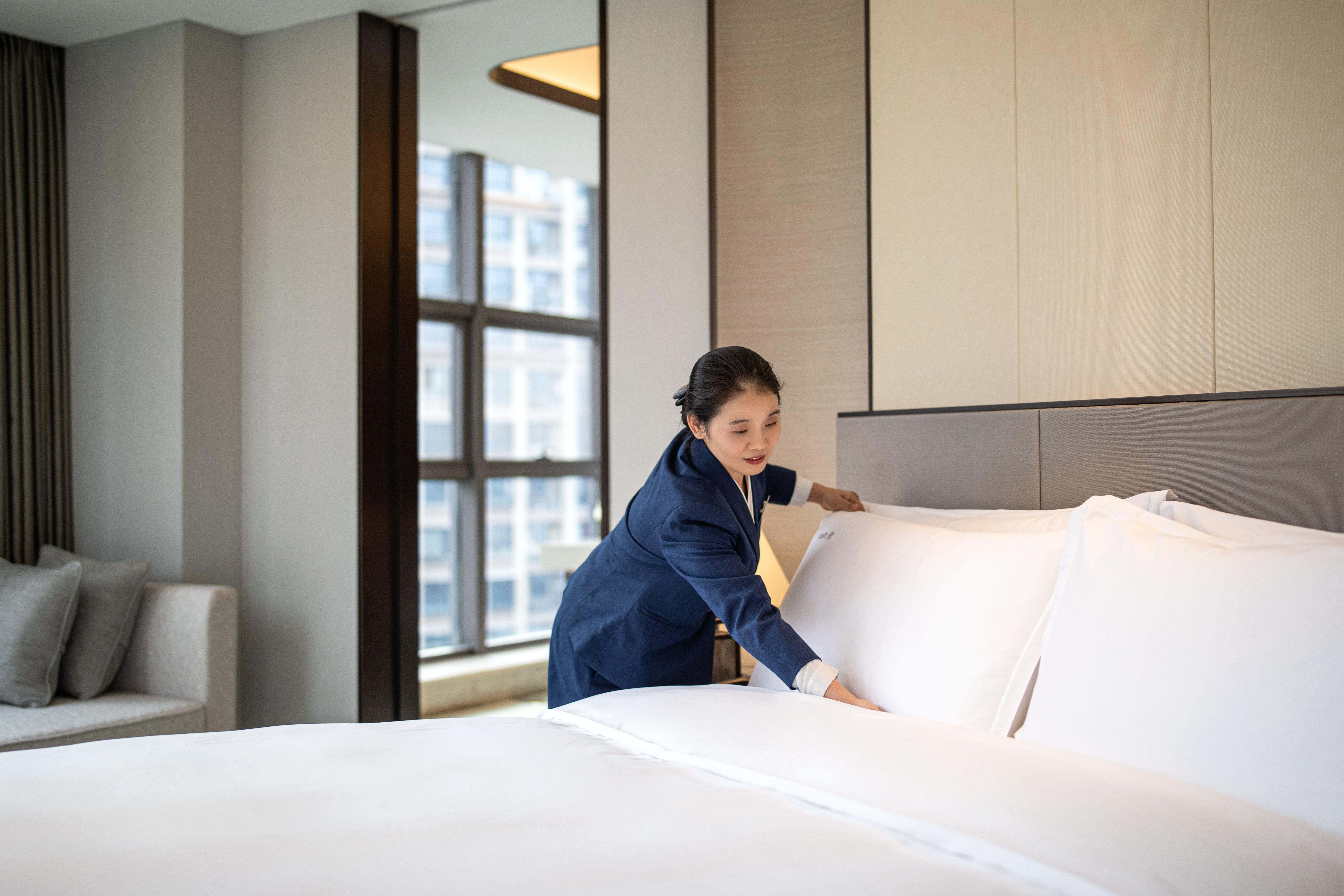 Suite King Bed One Bedroom 