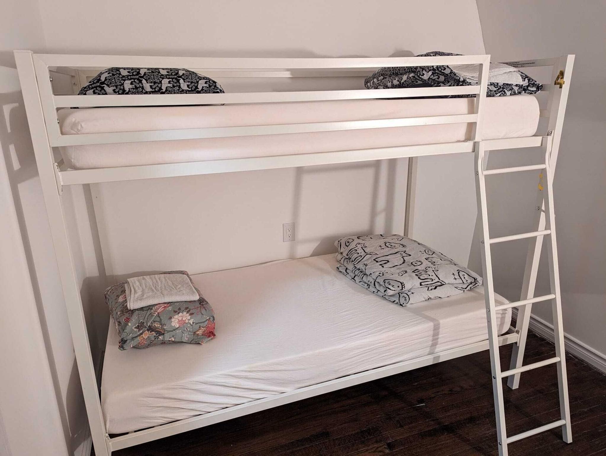 Bed in Dormitory Male Room