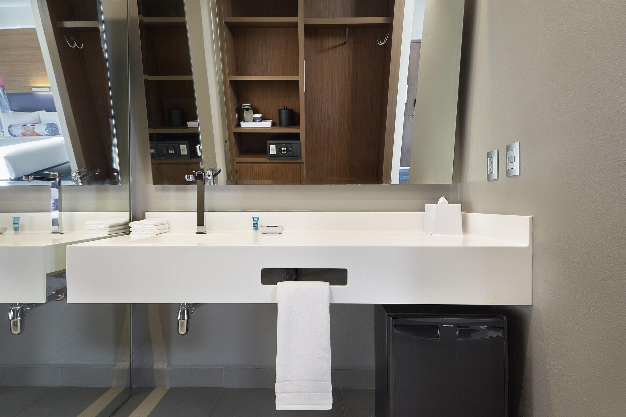 Double Two Queen Beds