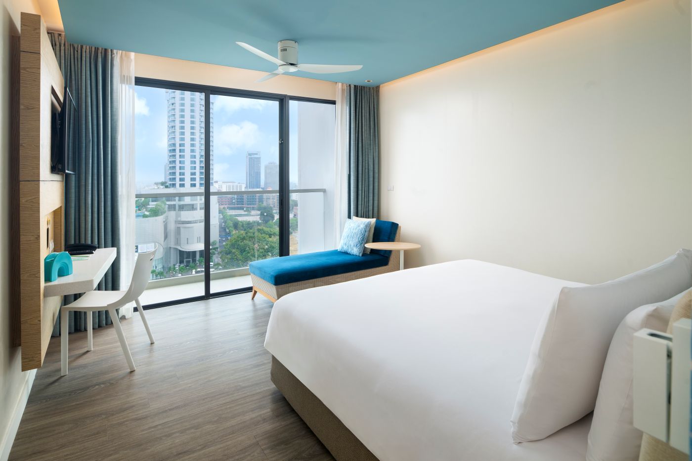 Double or Twin Superior