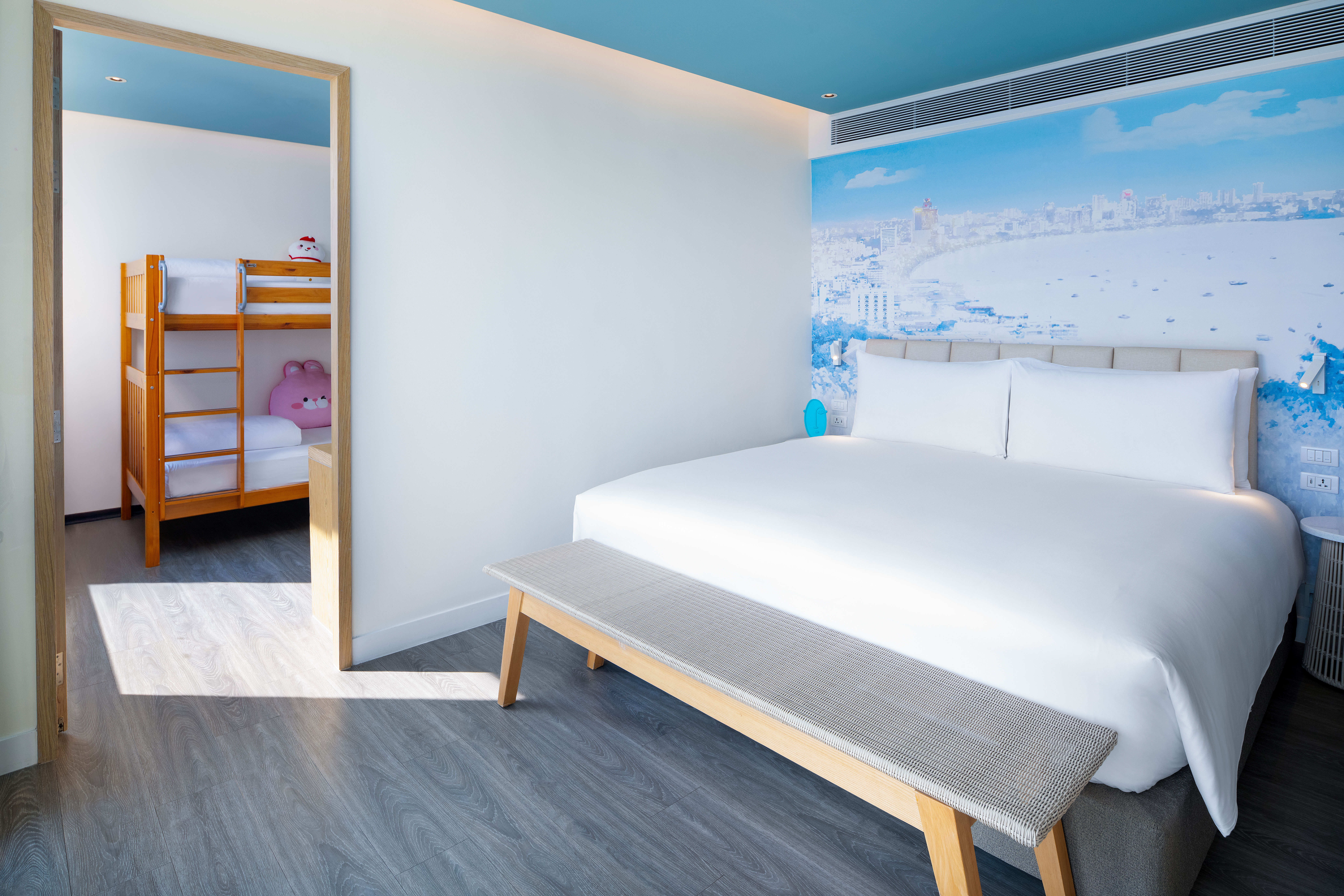 Family Room Superior