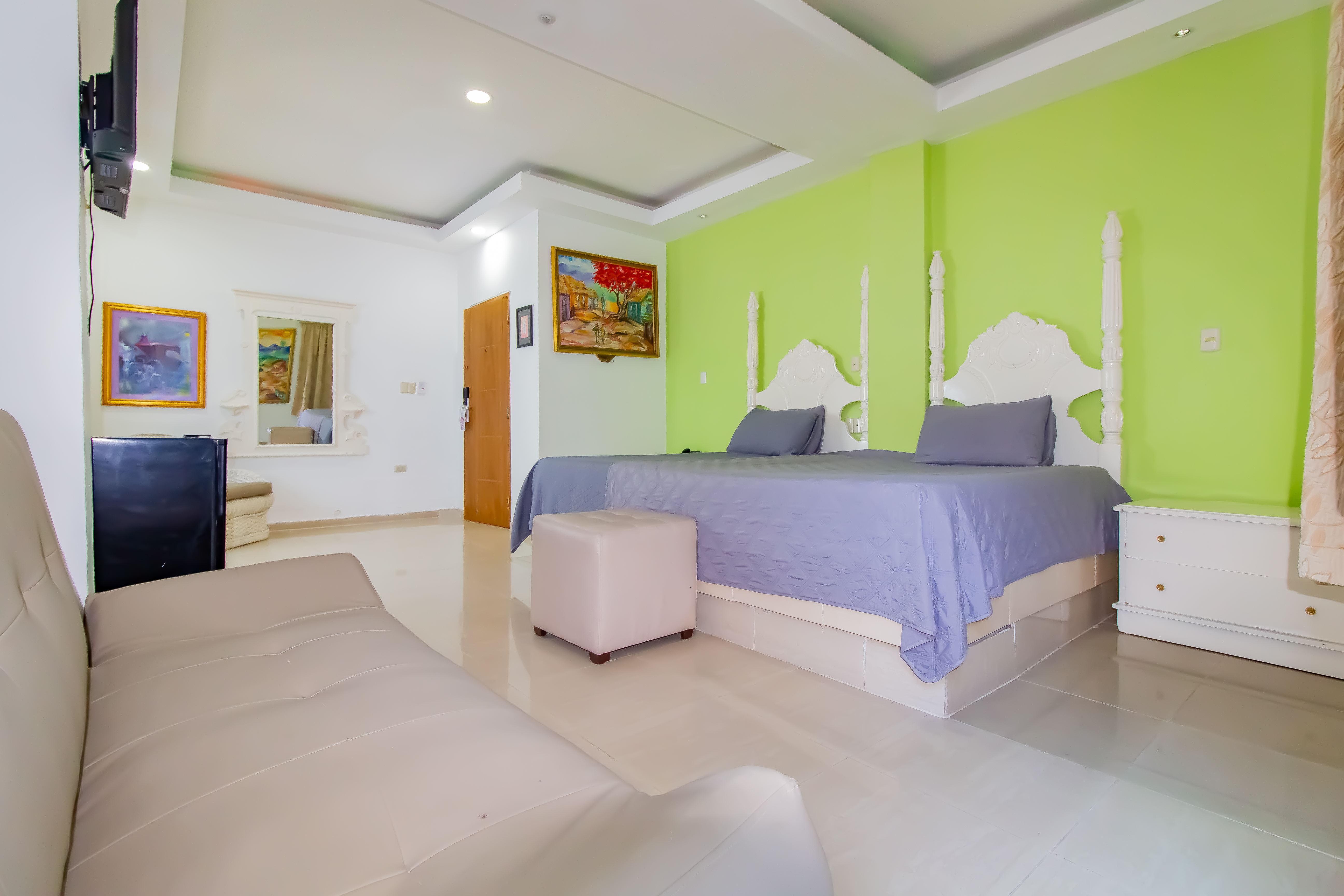 Junior Suite King Size Bed