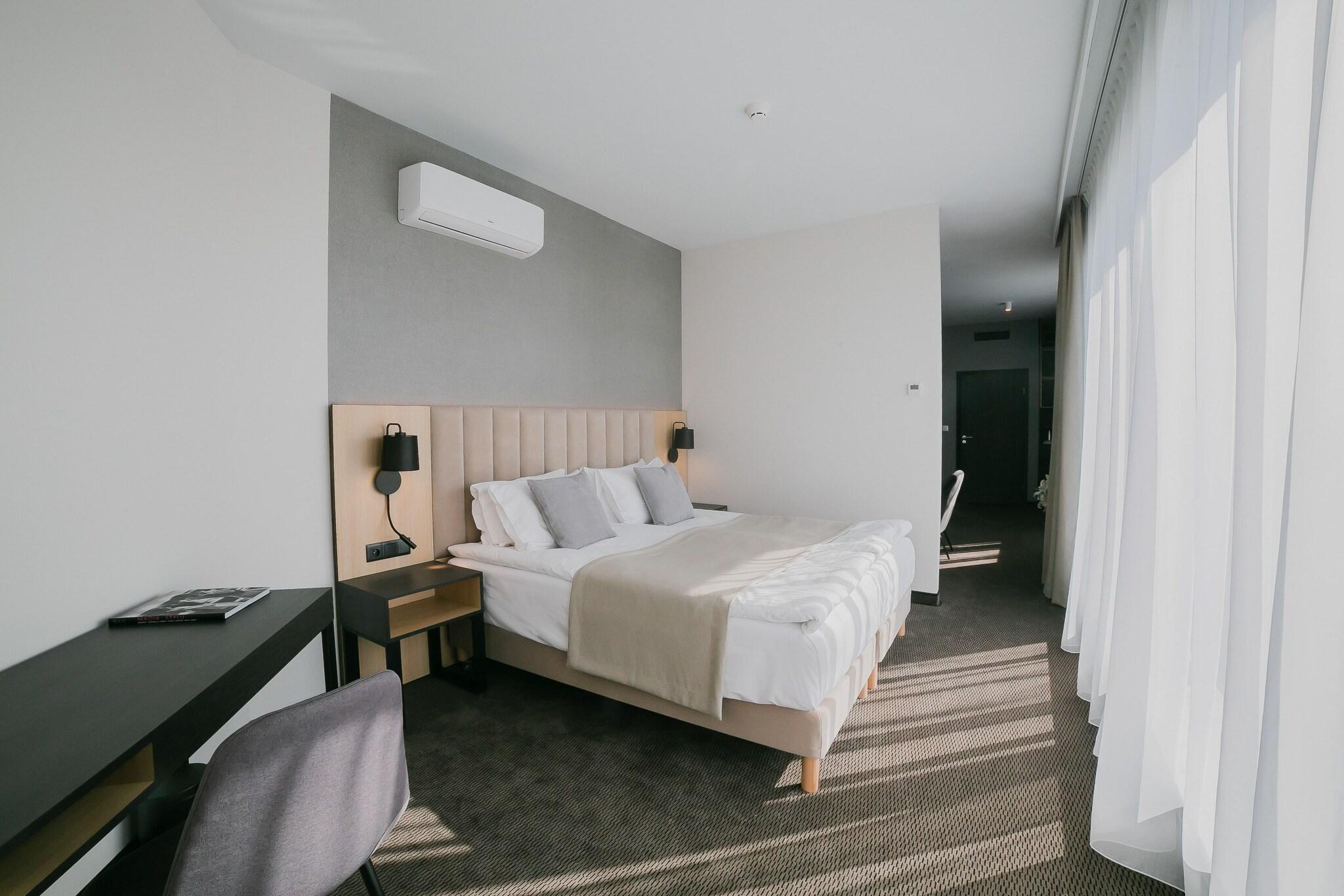 Double Premium King Bed