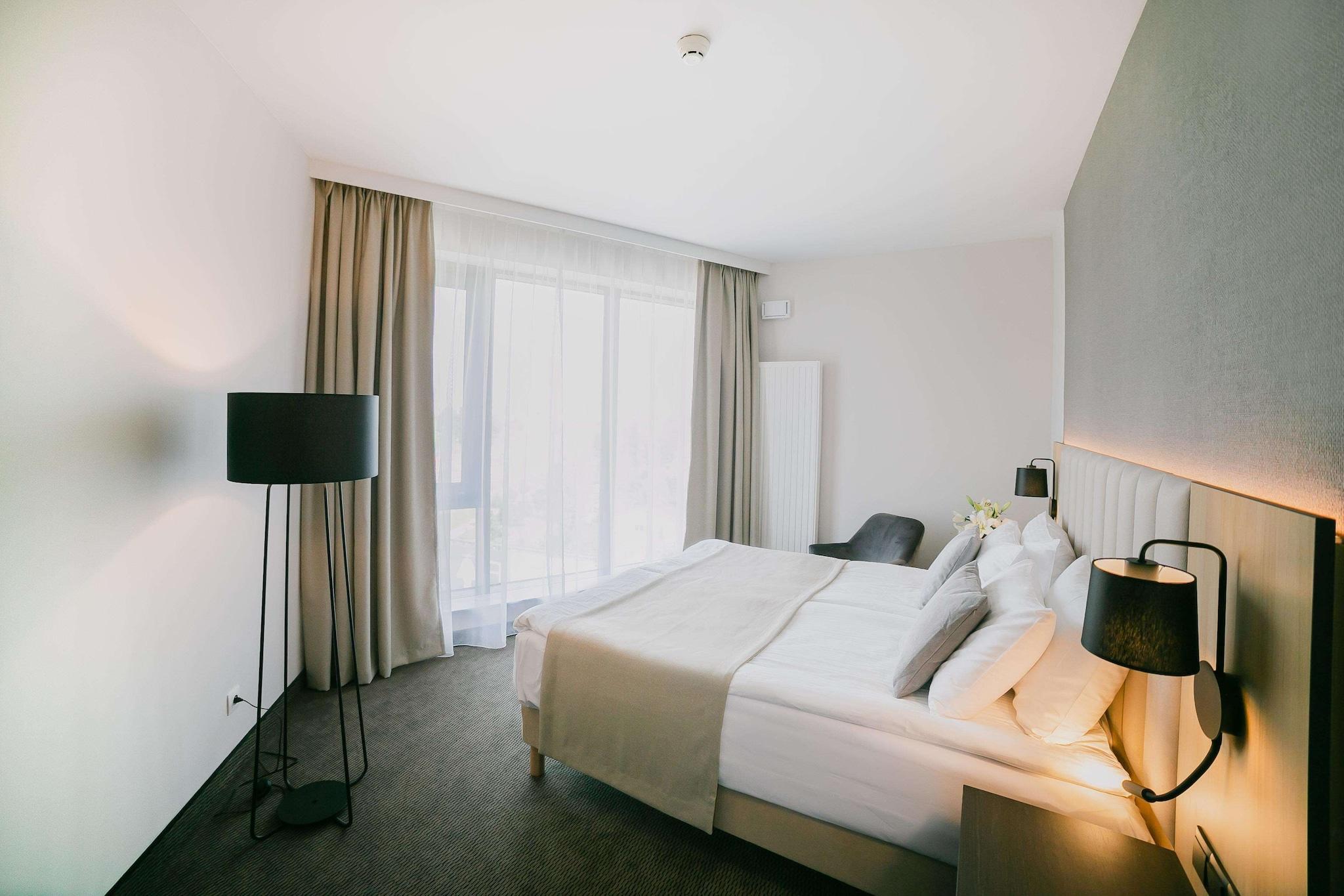 Double Premium King Bed