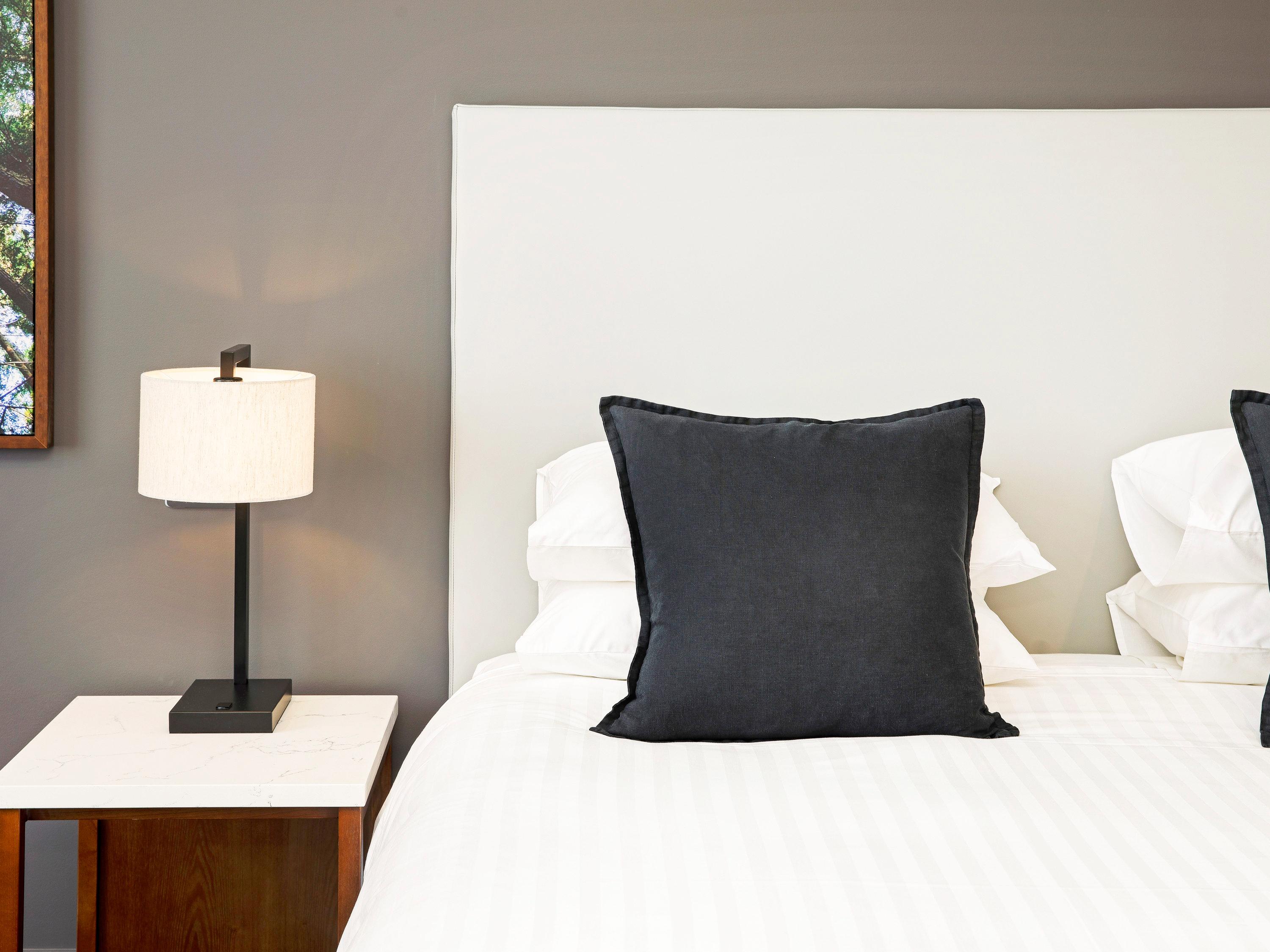 Double Deluxe King Bed