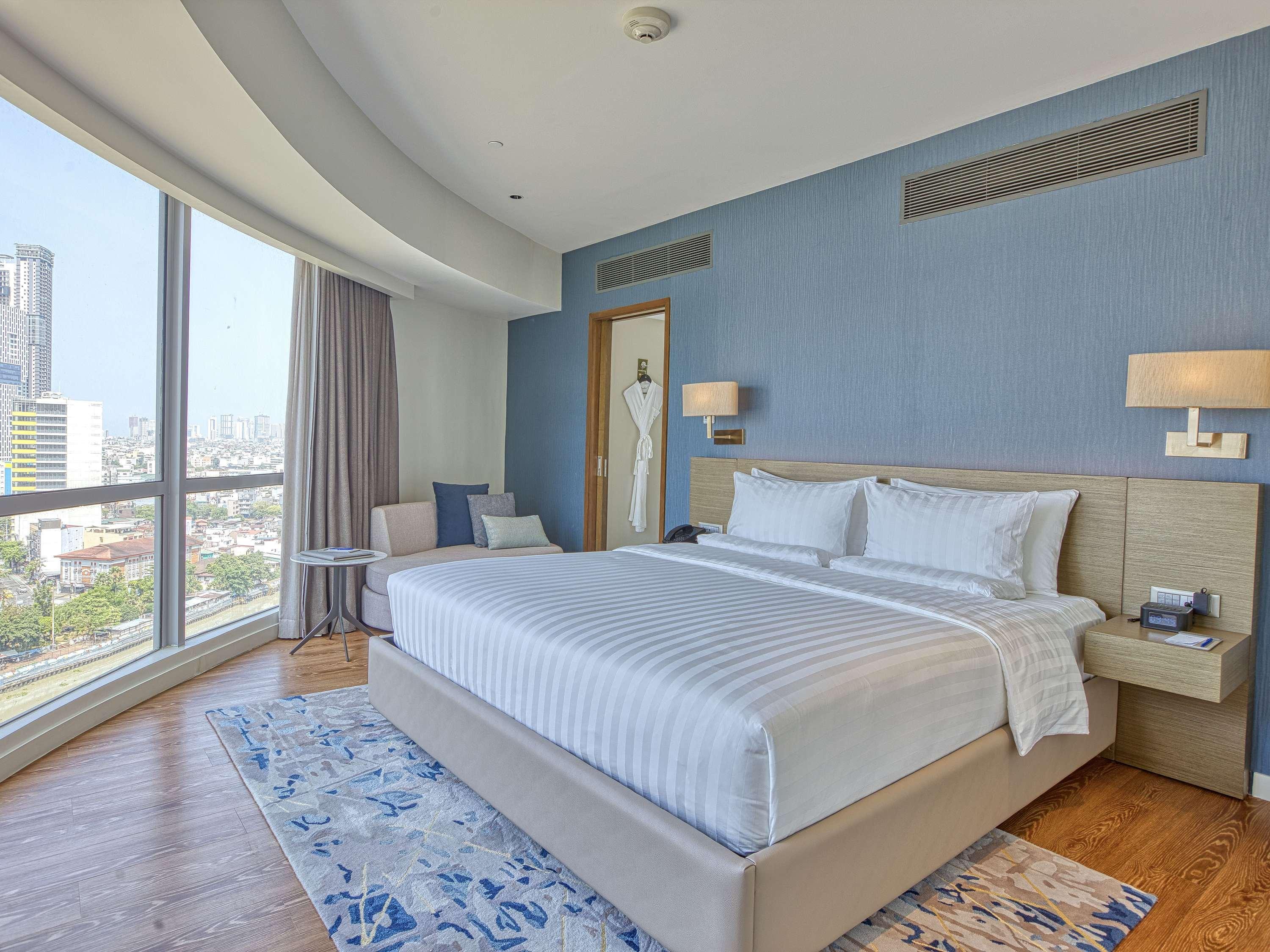 Suite Premier King Bed