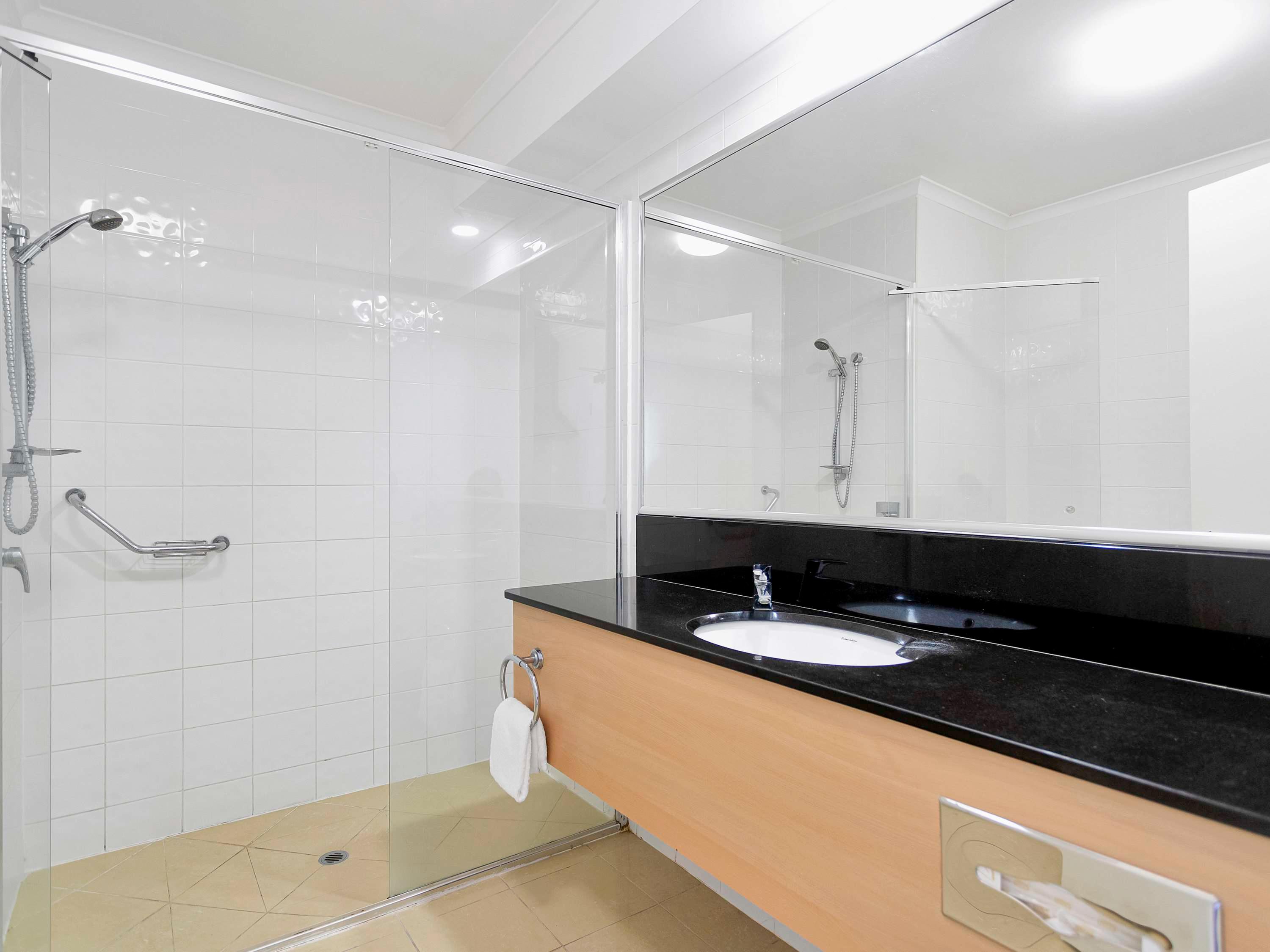 Double Queen Size Bed