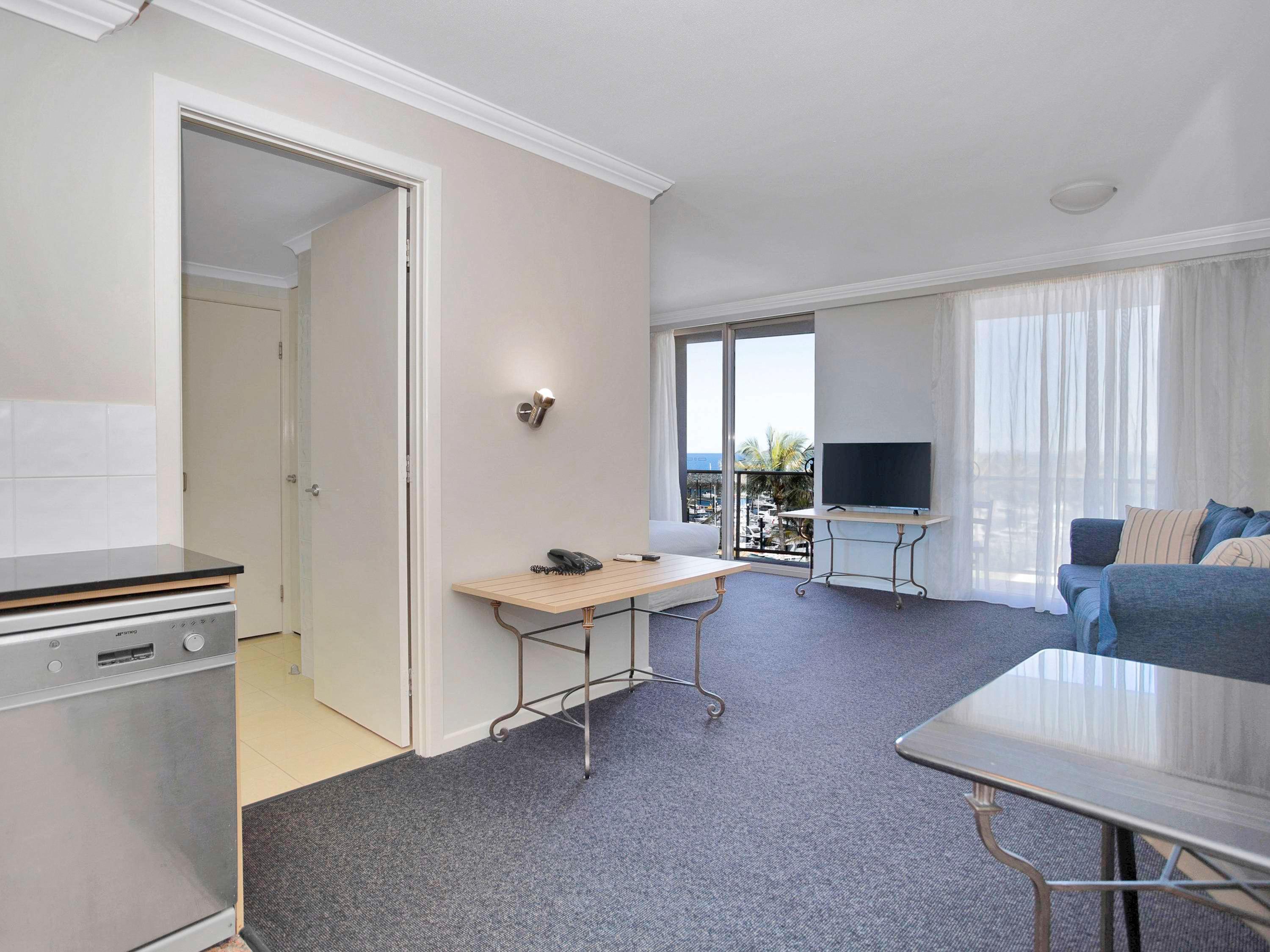 Double Queen Size Bed