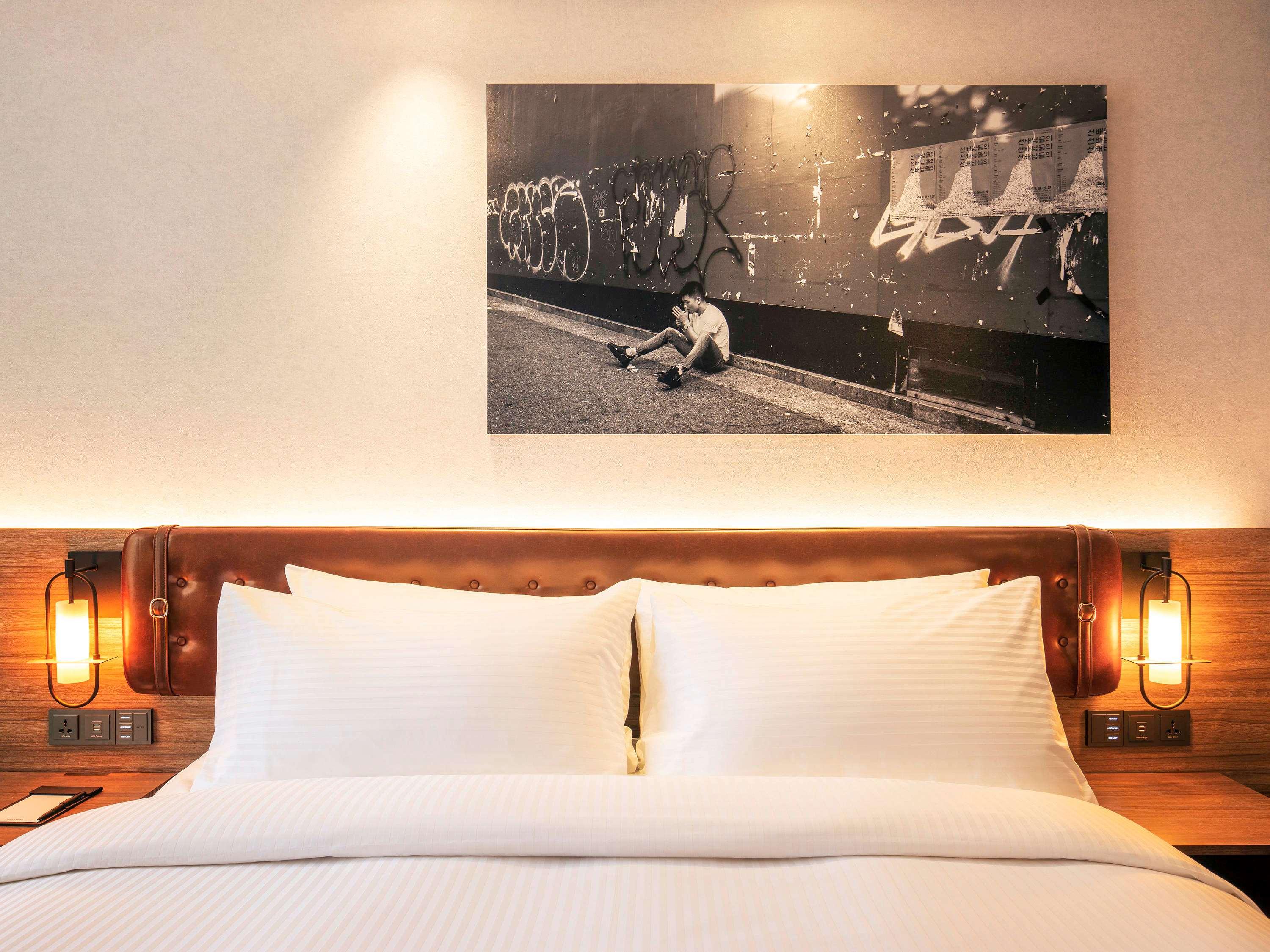 Double King Size Bed