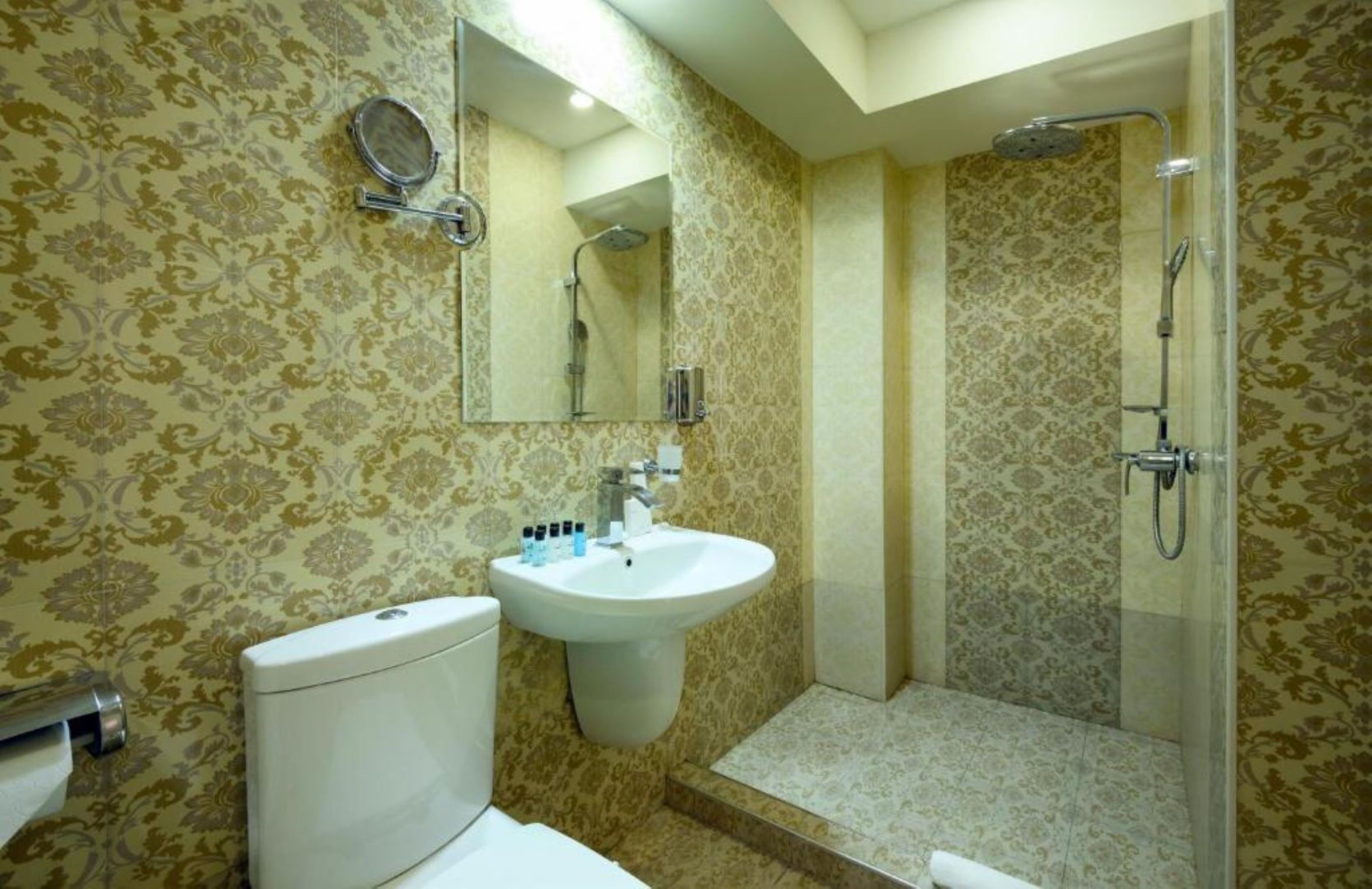 Double or Twin Executive