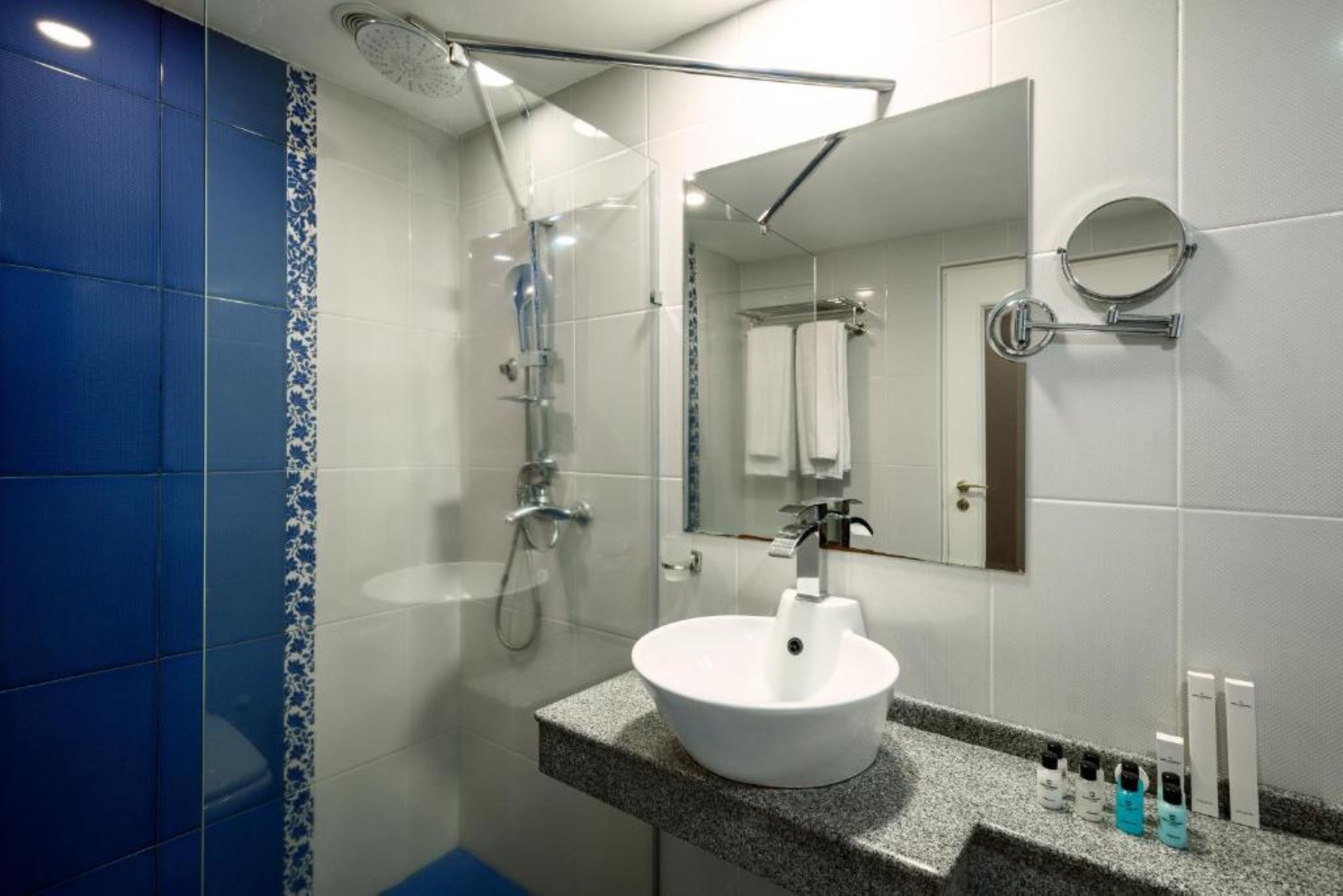 Double or Twin Superior