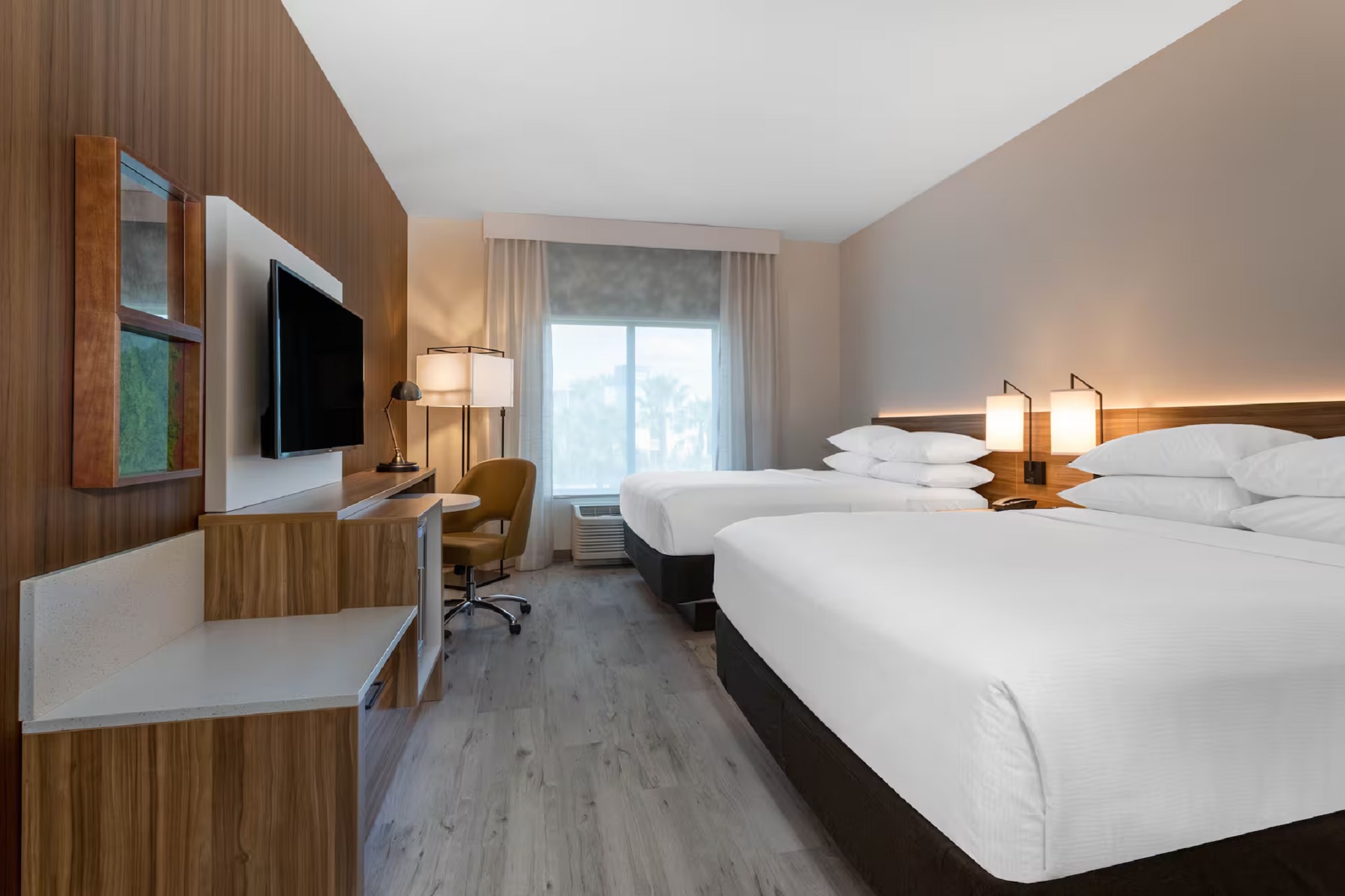 Suite Two Queen Beds