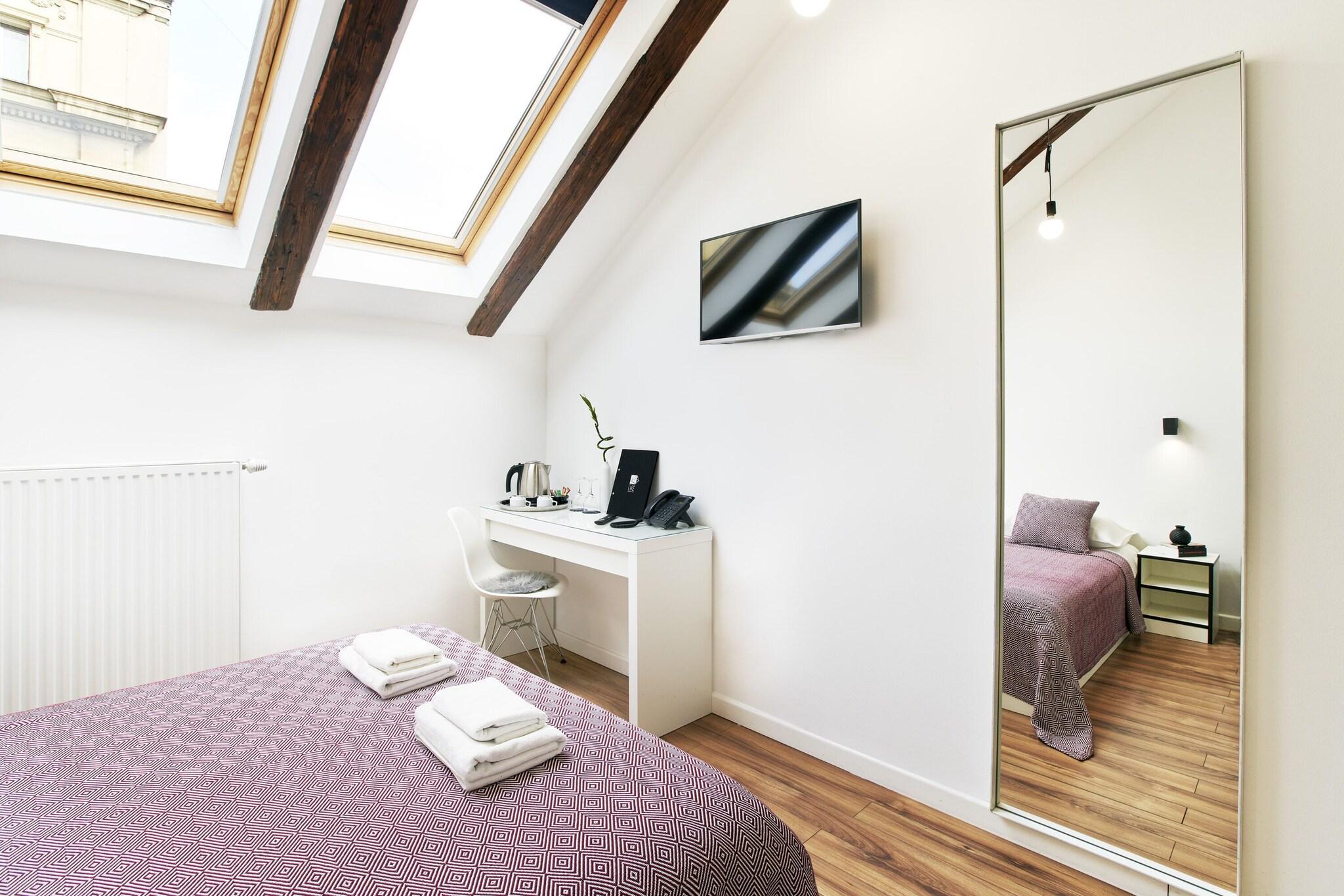 Double Queen Size Bed