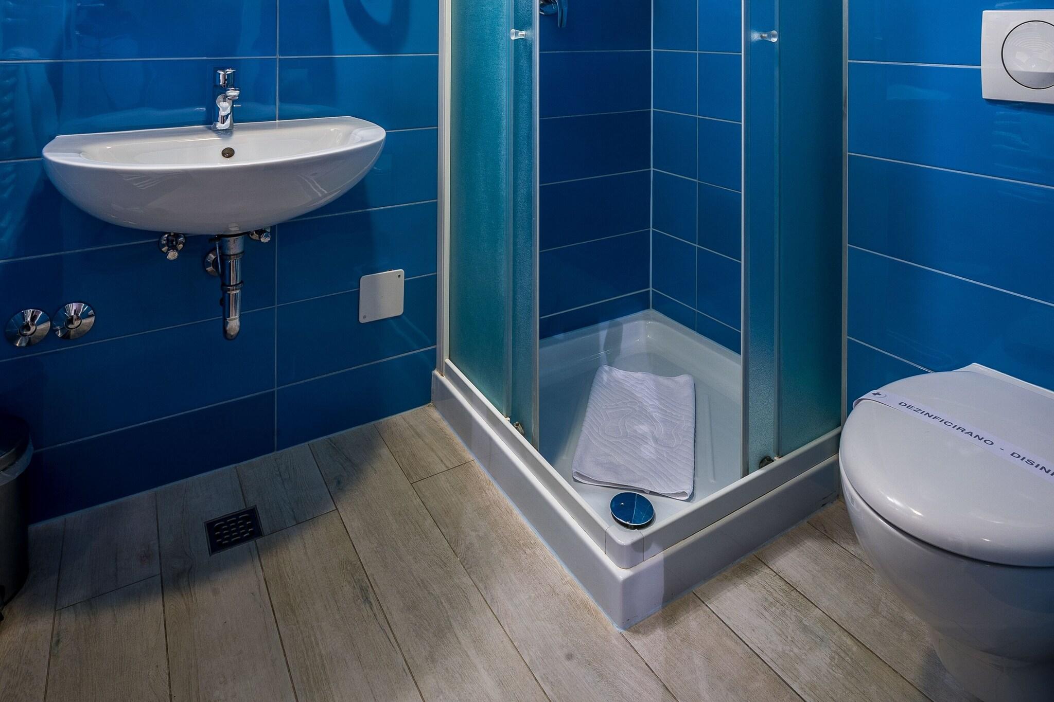 Single Superior with Double Bed