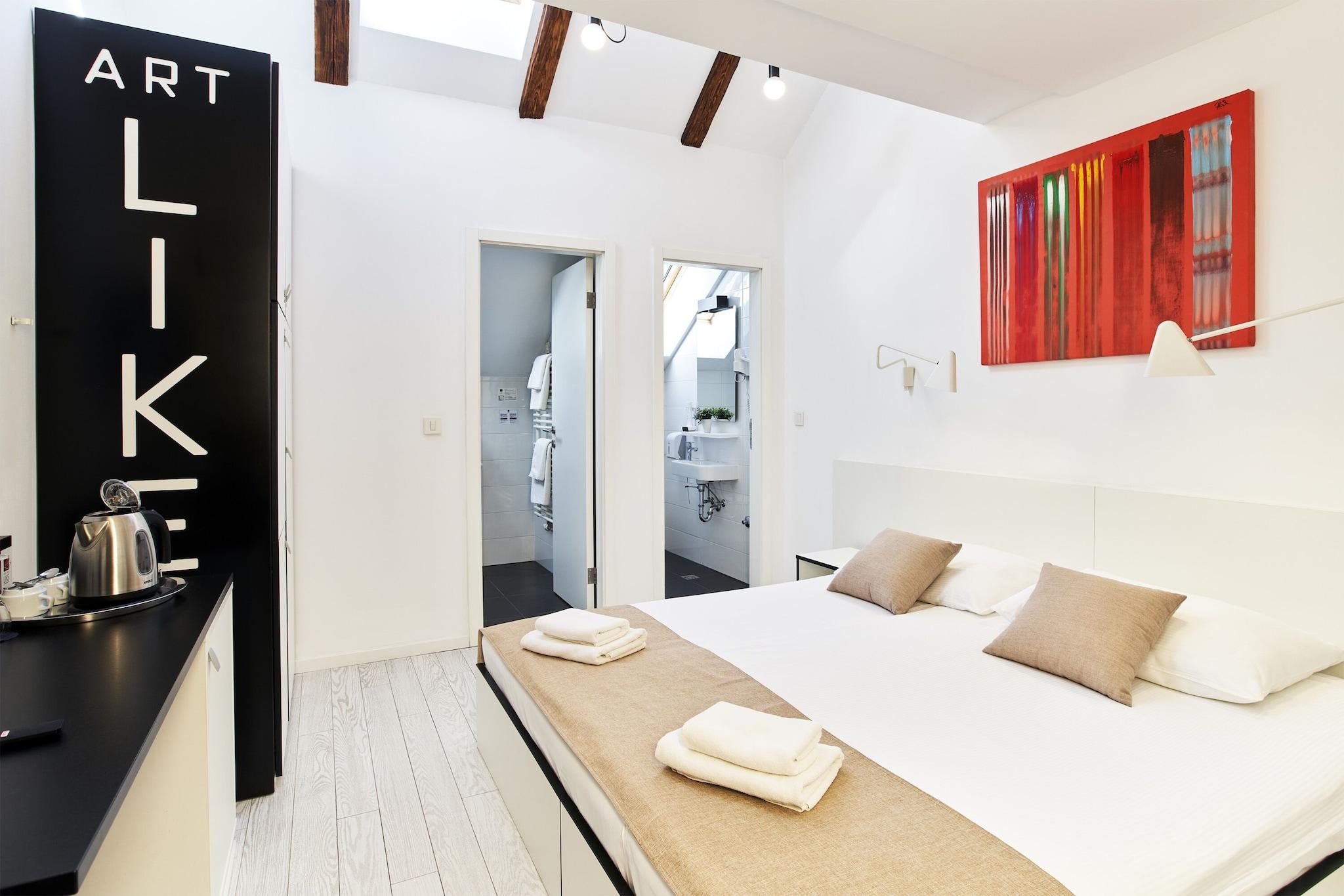 Single Superior with Double Bed