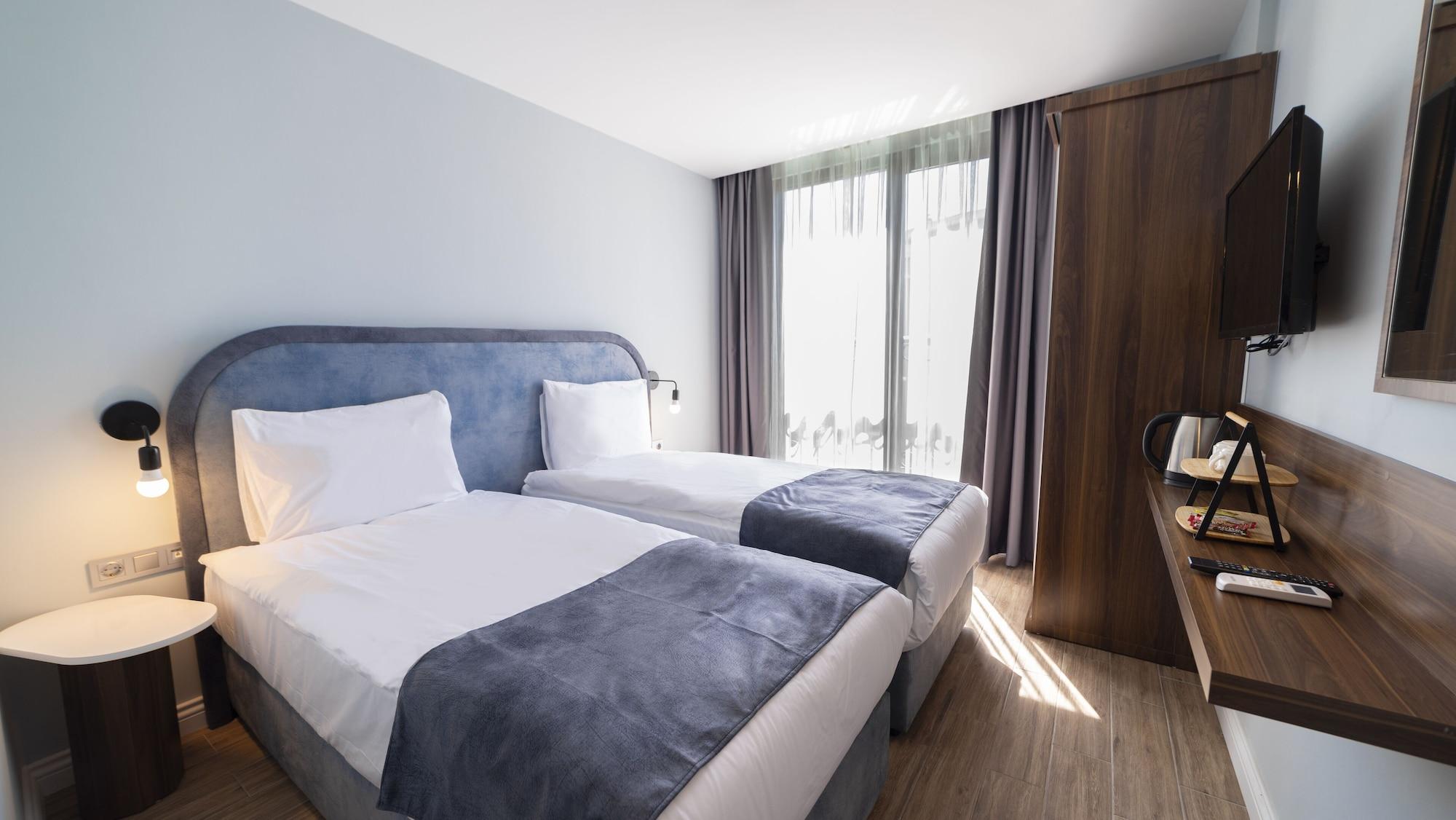 Double Superior Garden View