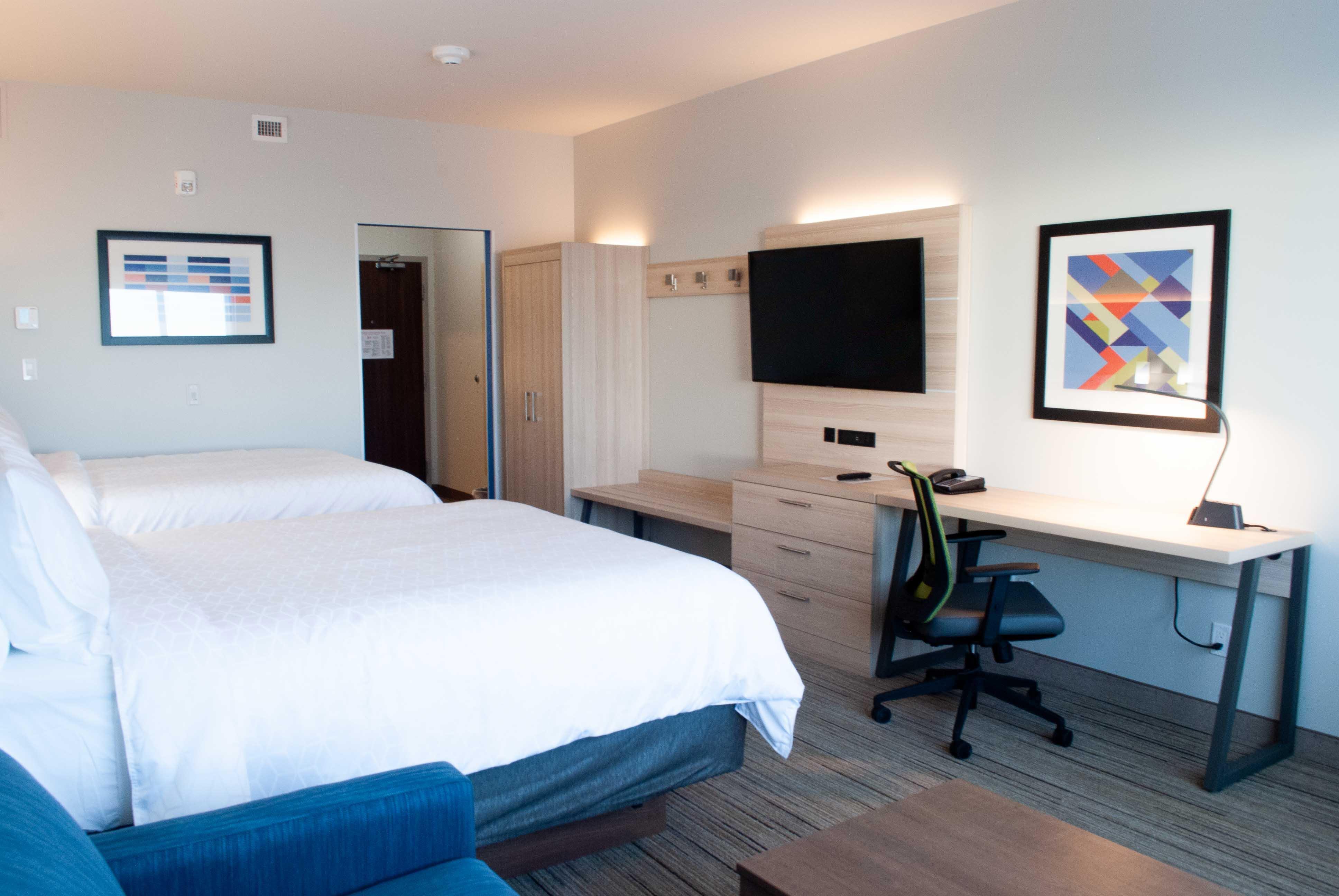 Double Two Queen Beds