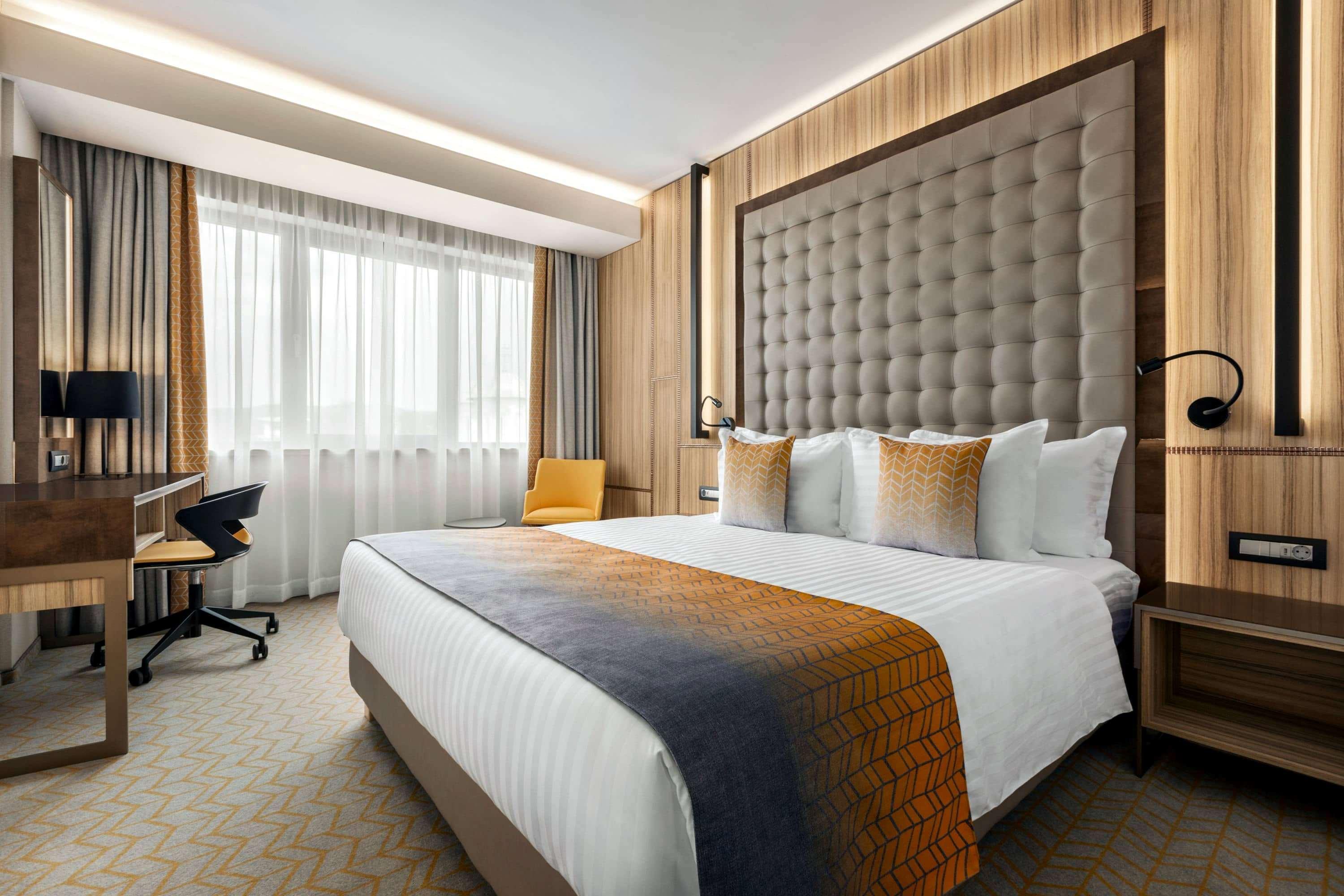 Double King Size Bed