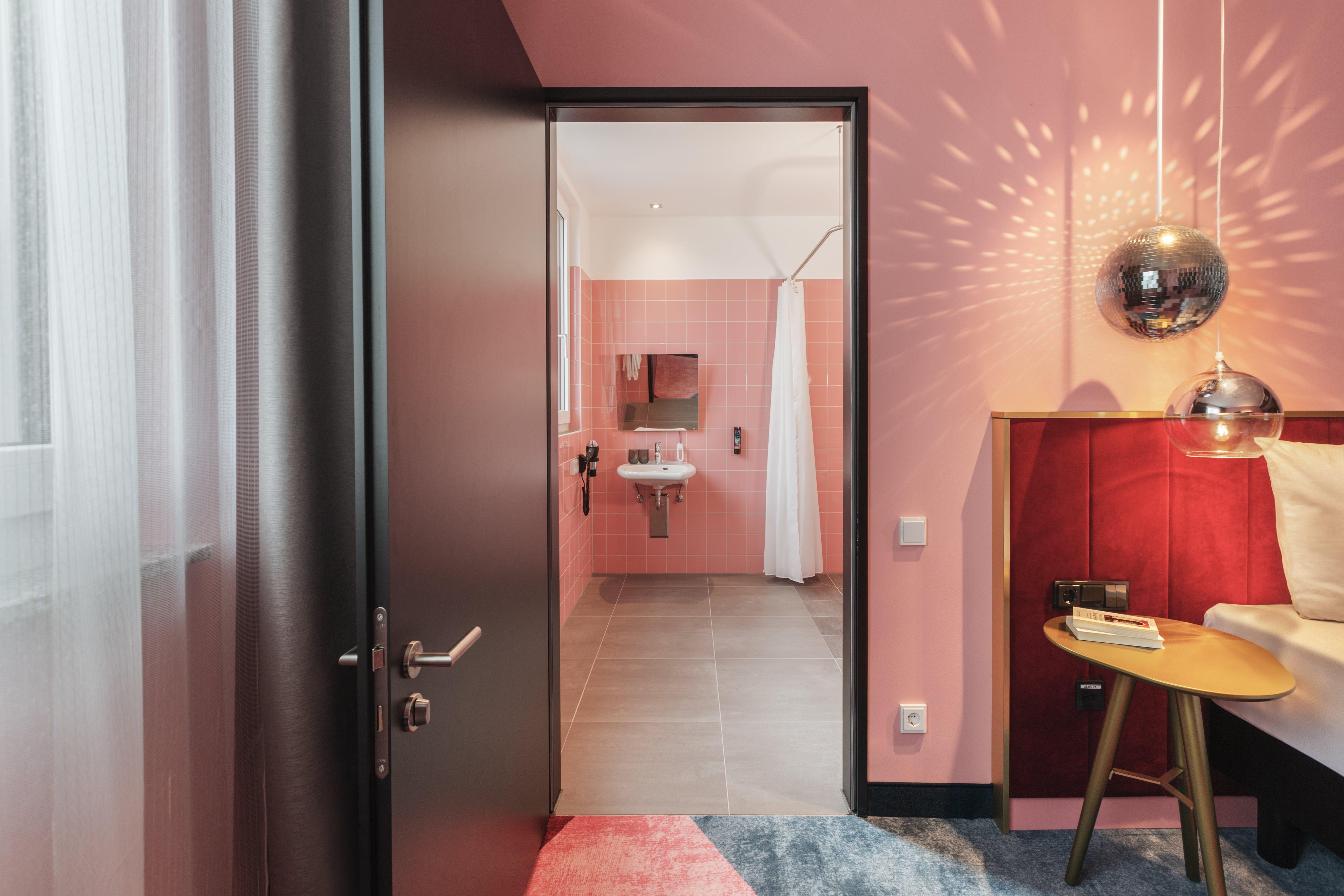 Double Accessible-queen Size Bed