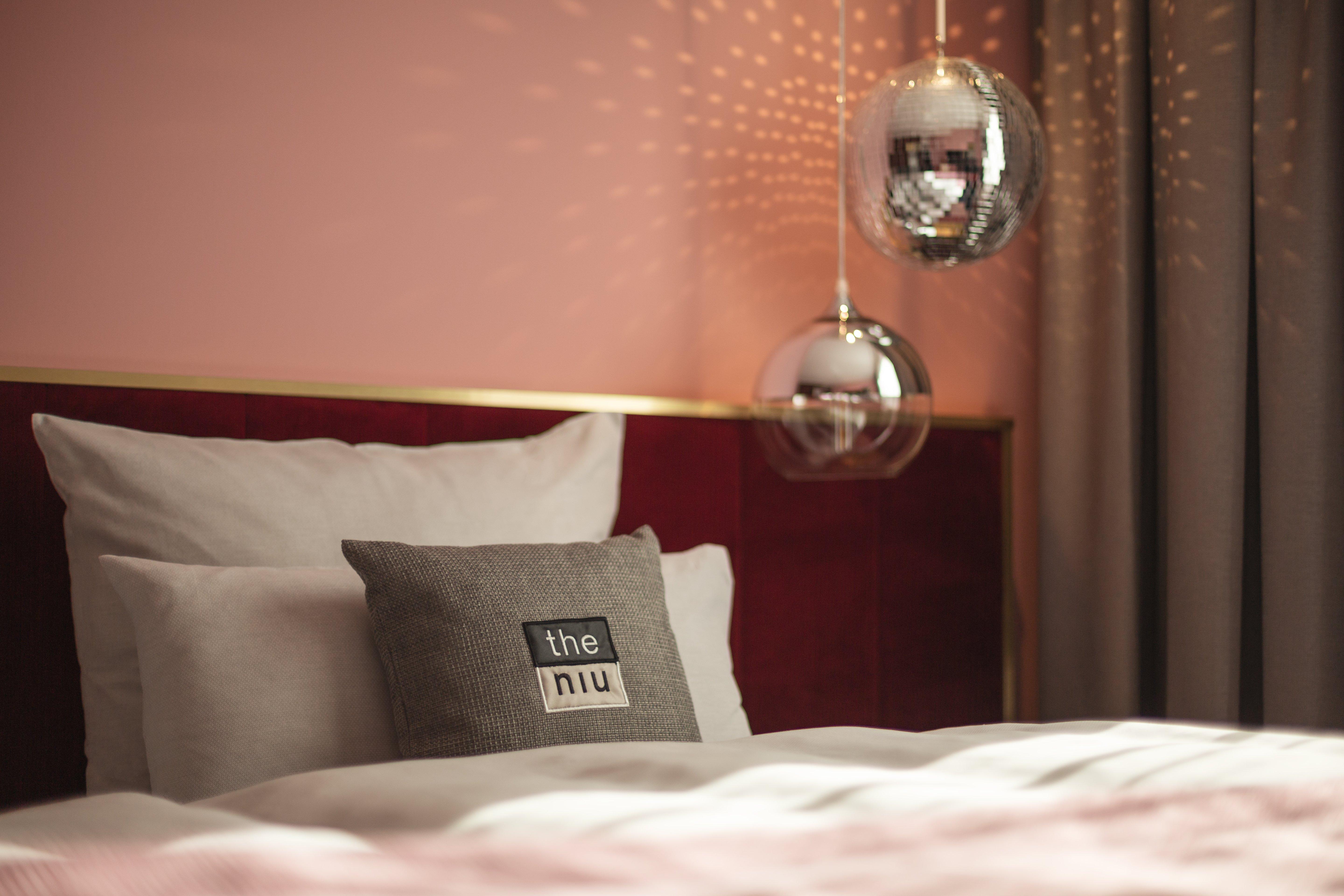 Double Queen Size Bed