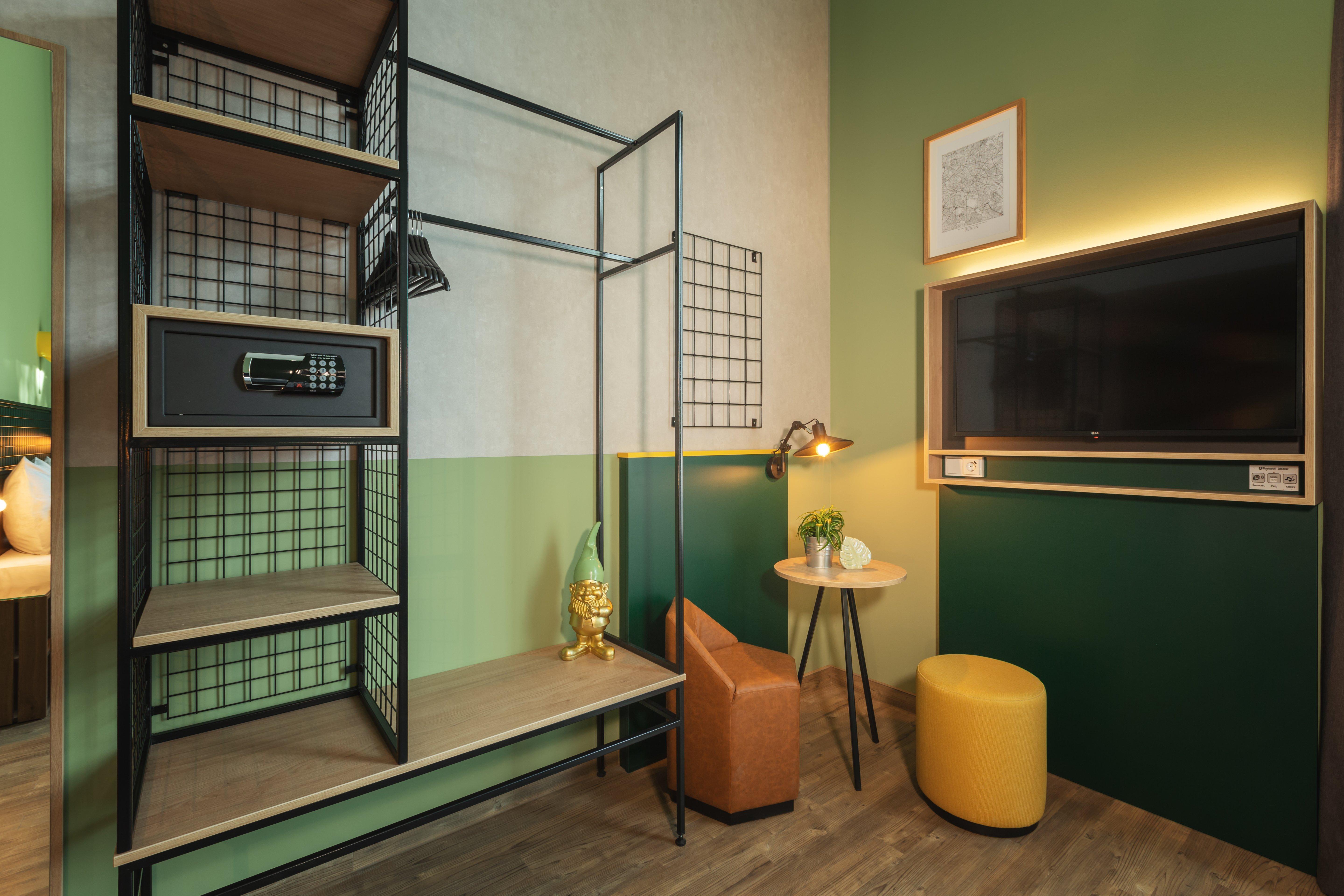 Double or Twin Standard