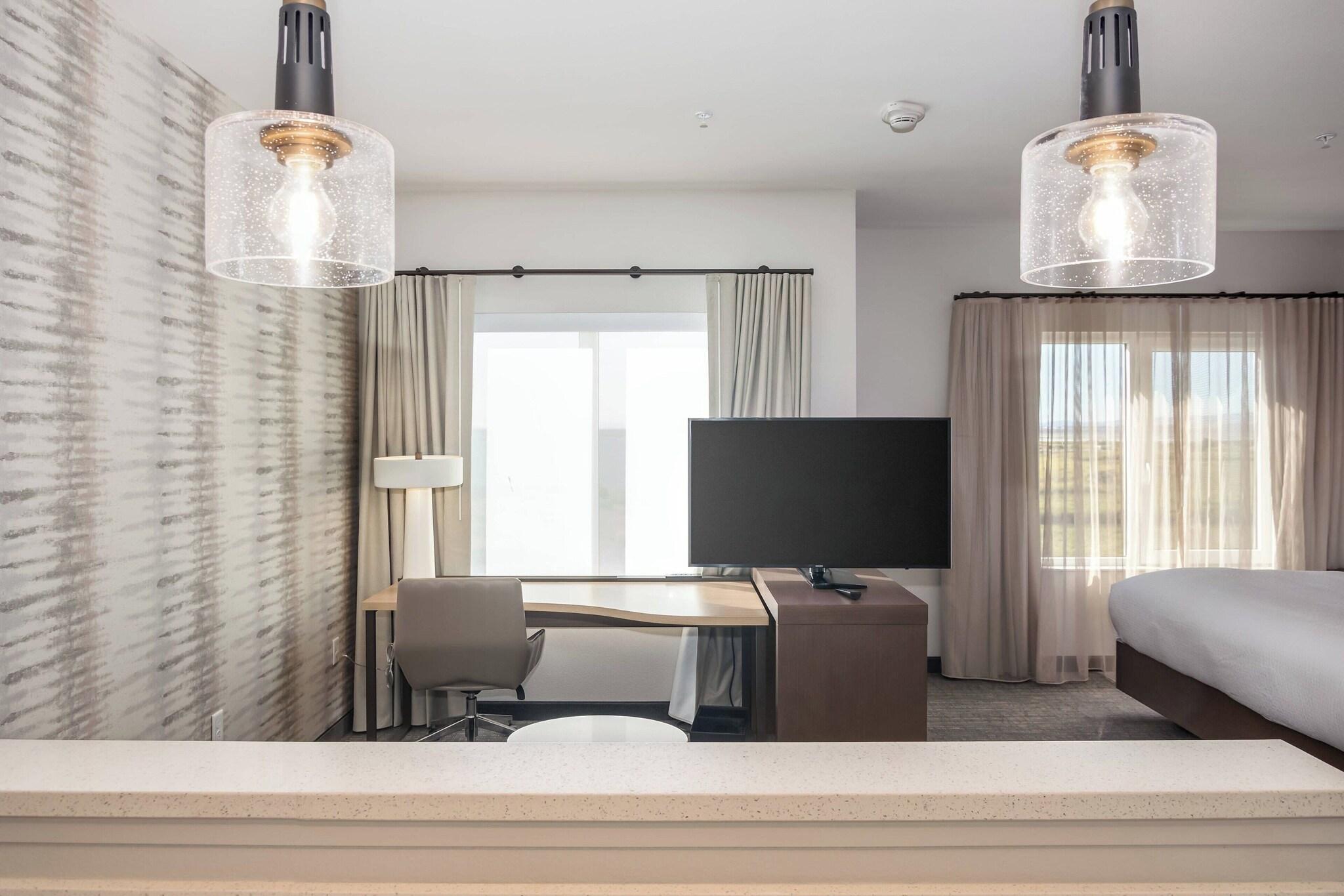 Studio King Size Bed