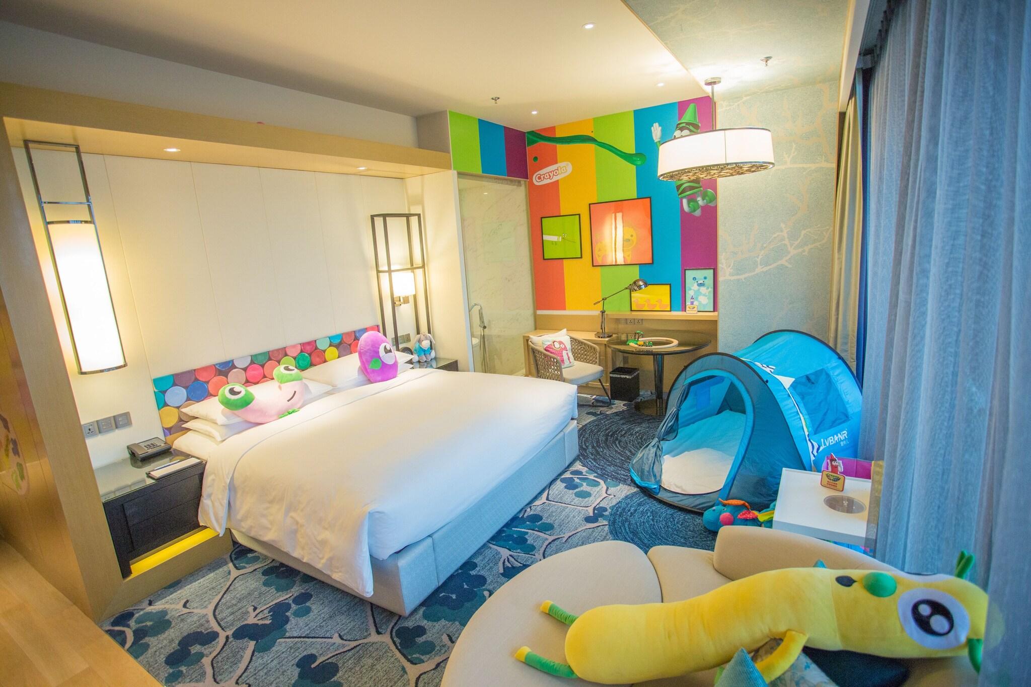 Double King Size Bed