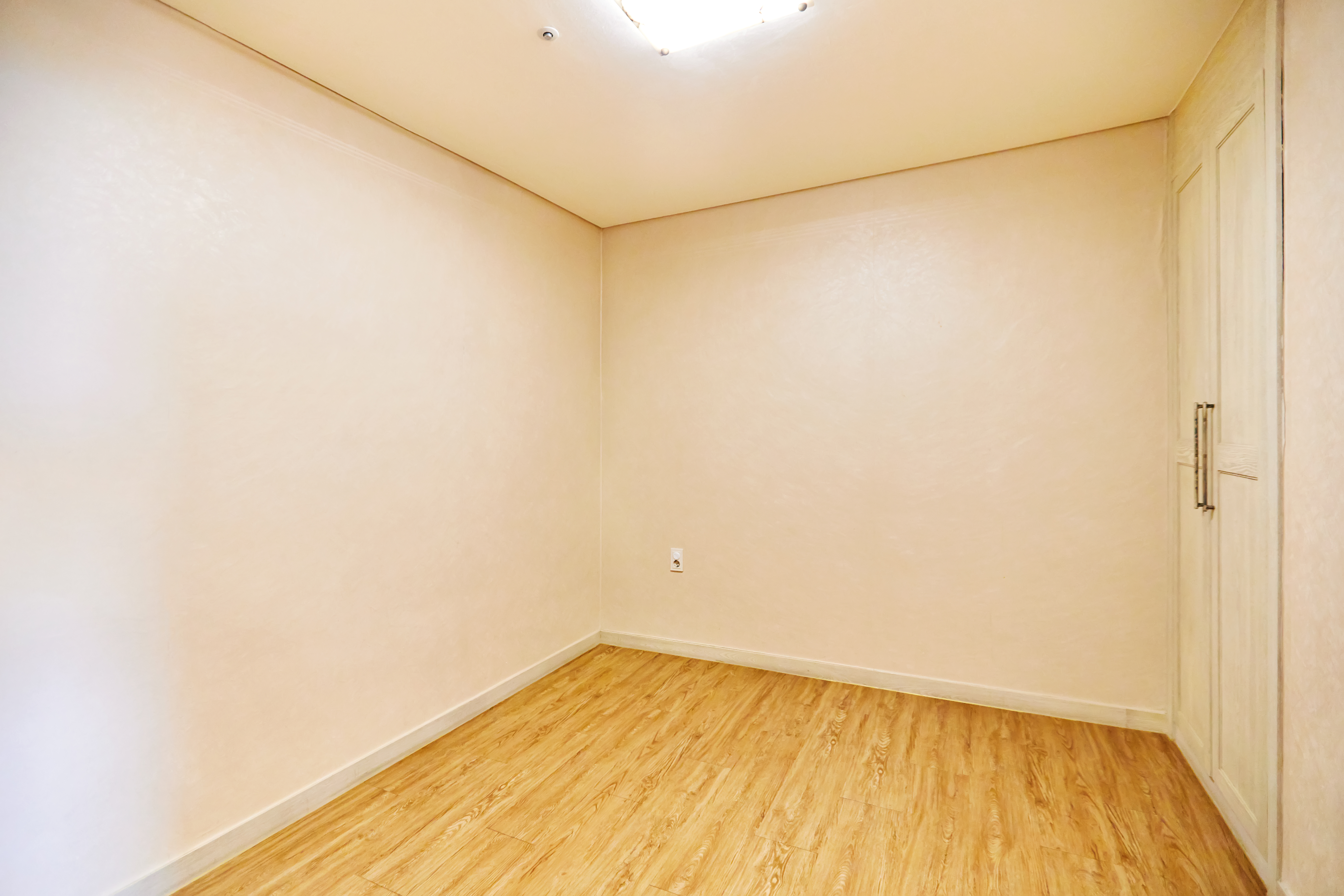 Suite with Kitchenette