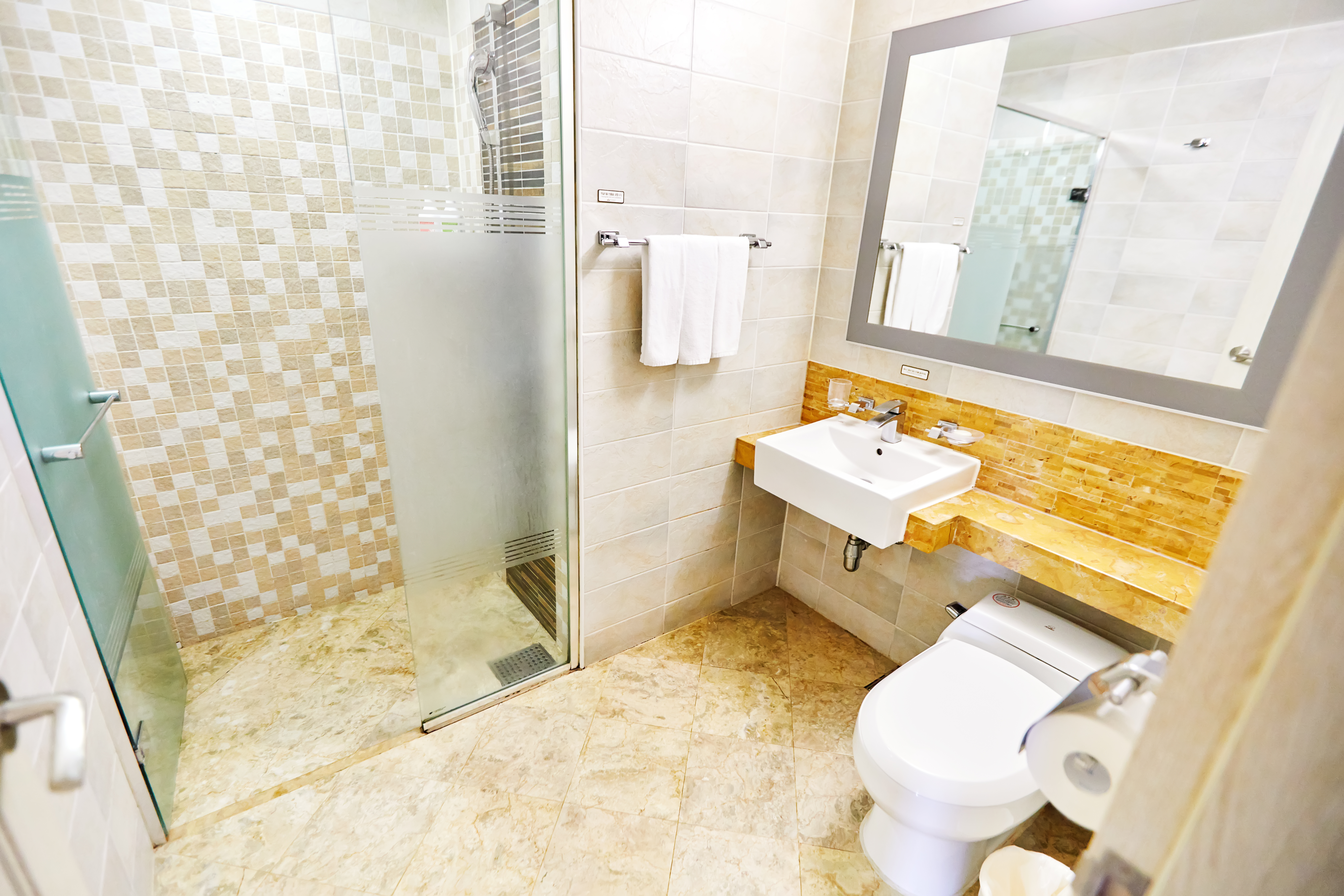 Suite with Kitchenette