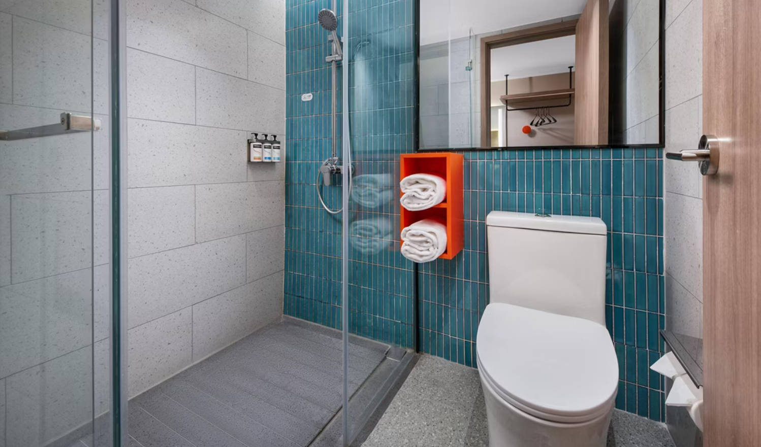 Double King Size Bed