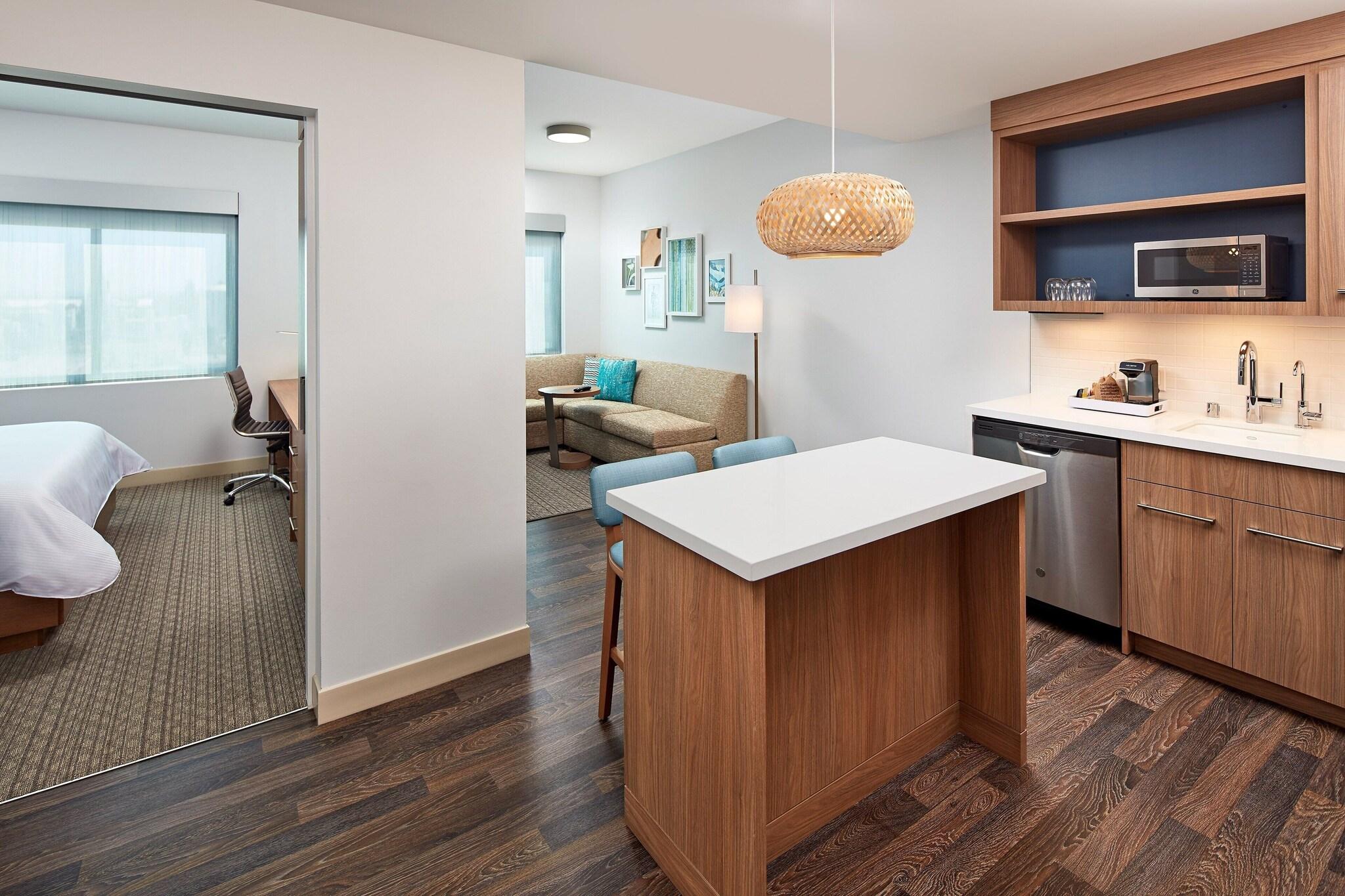 Suite King Bed One Bedroom 