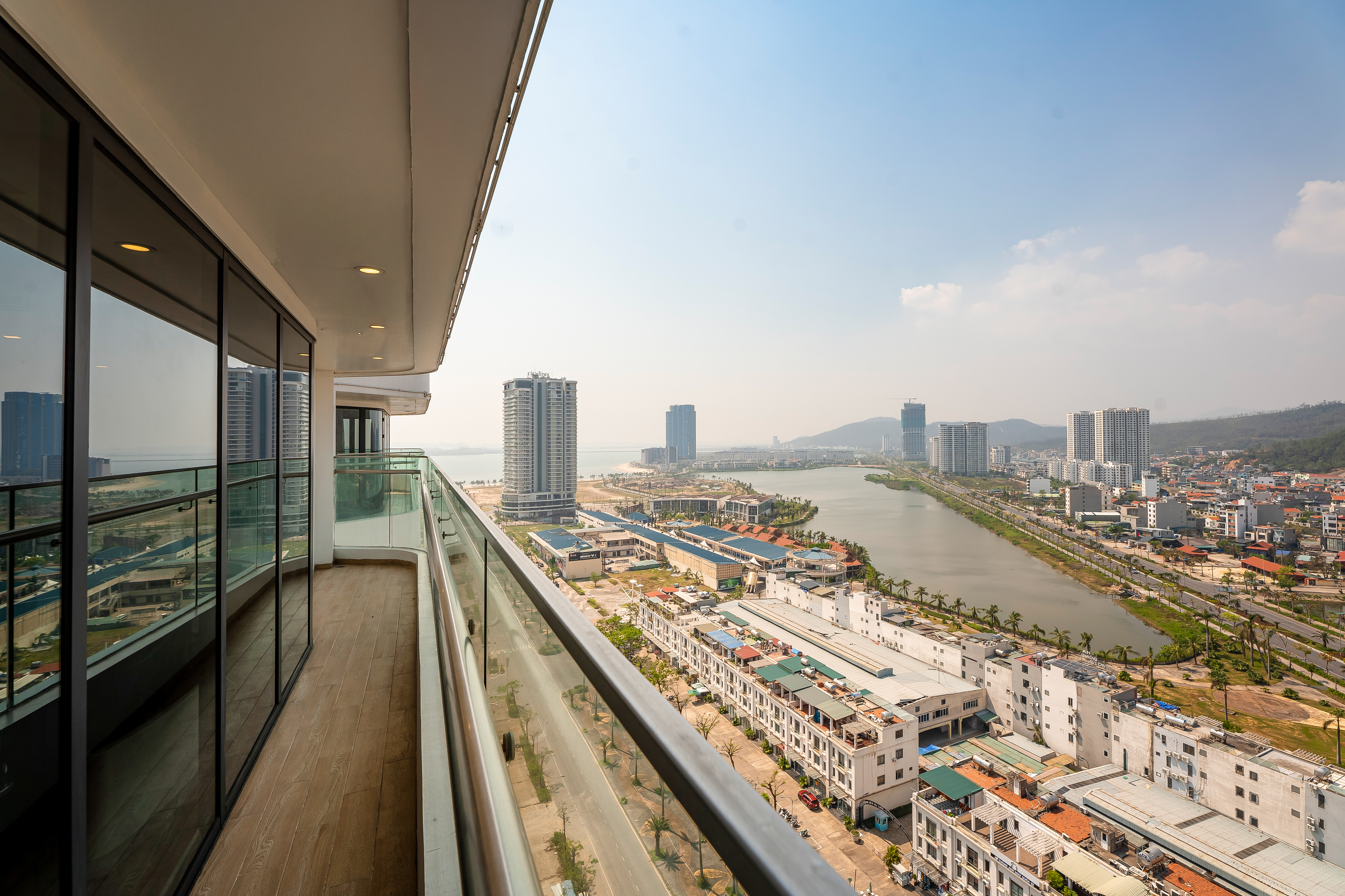 Double Premium King Bed