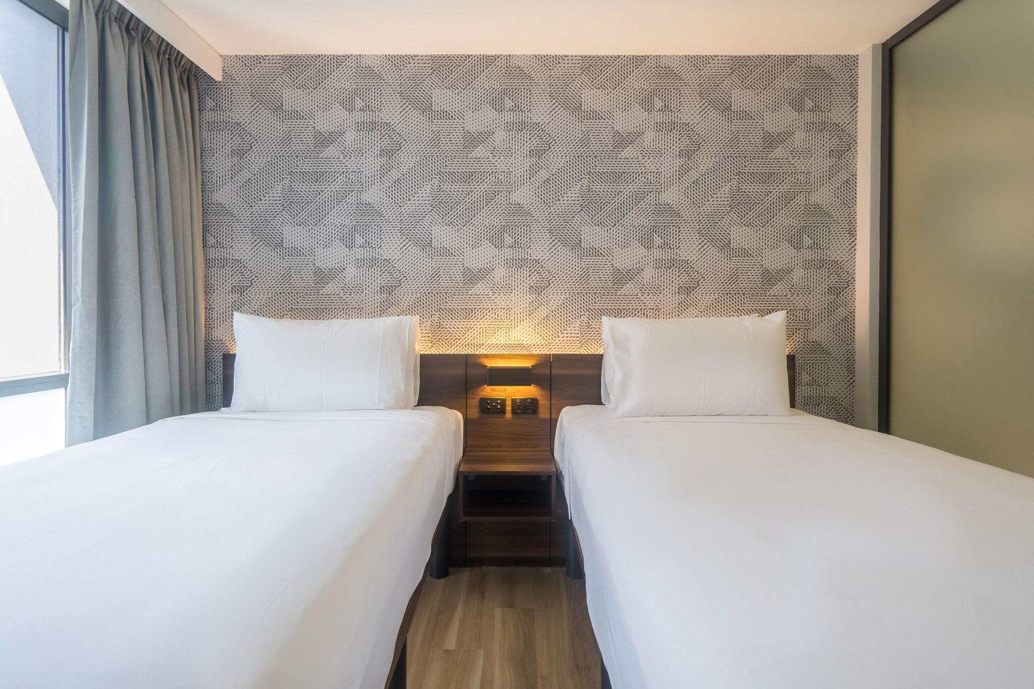 Double or Twin Deluxe