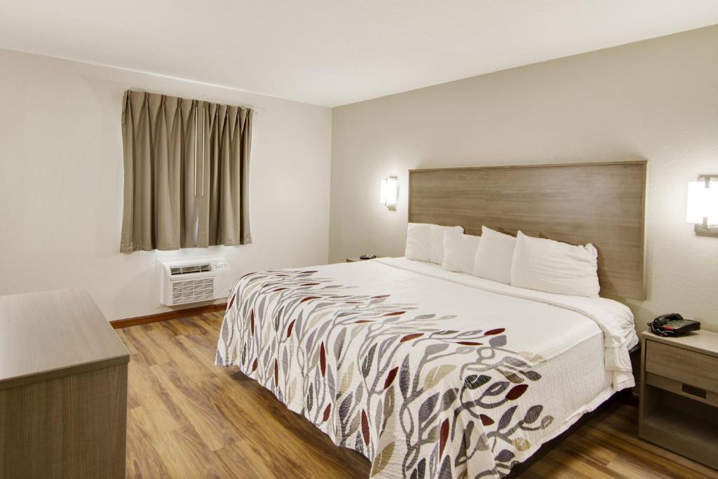 Suite with Kitchenette