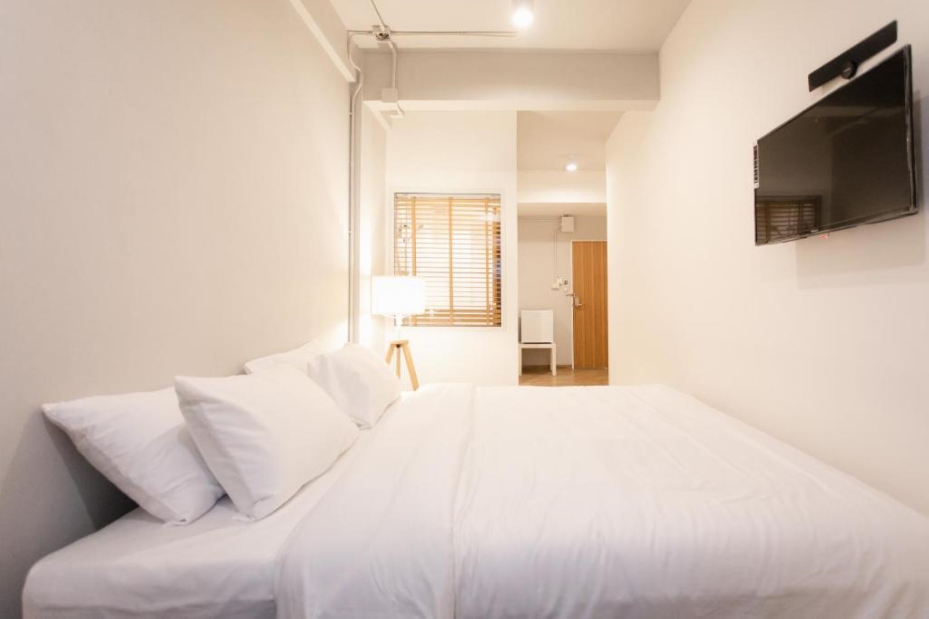 Double King Size Bed